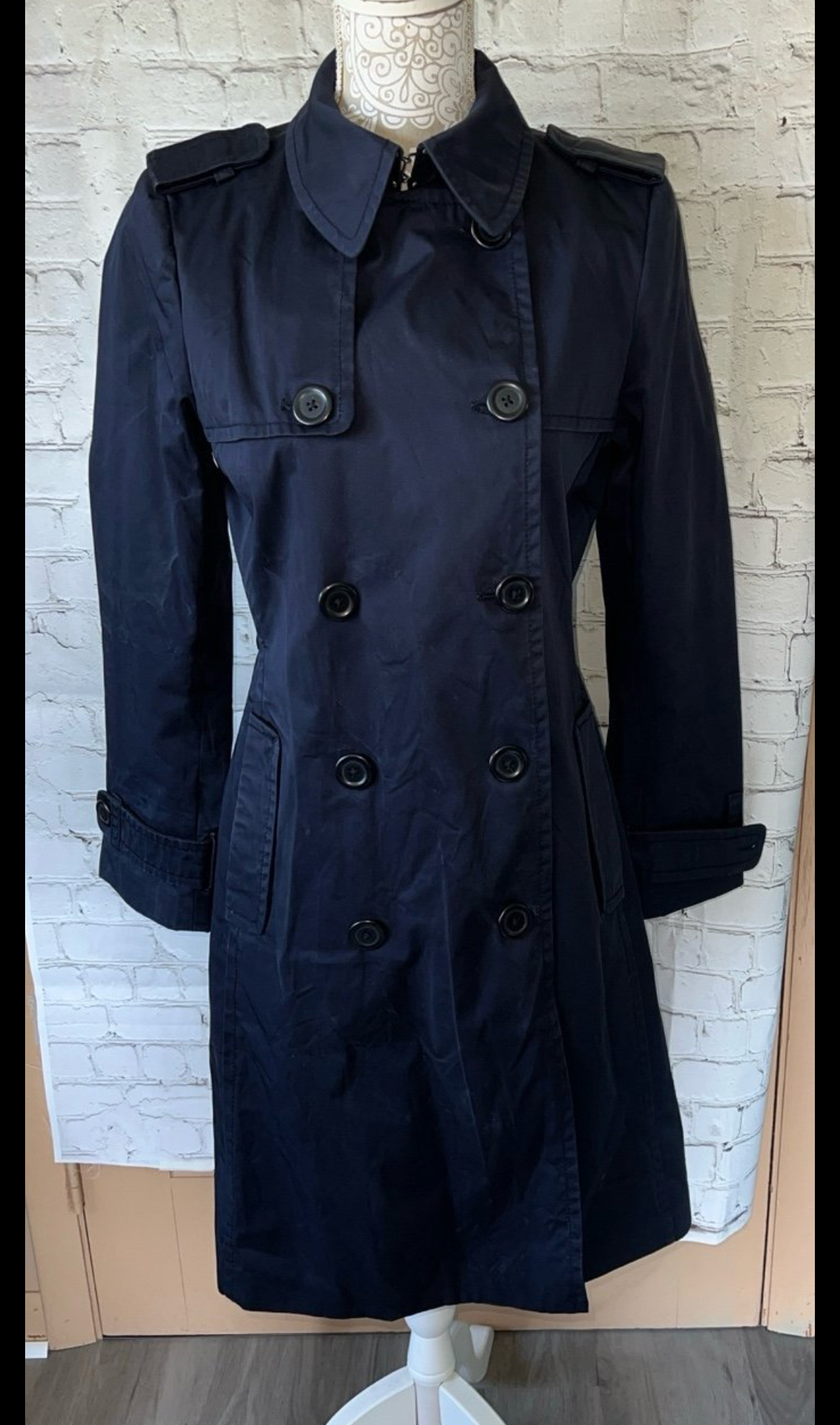 Banana Republic Classic Navy Blue Trench/Rain Coat
