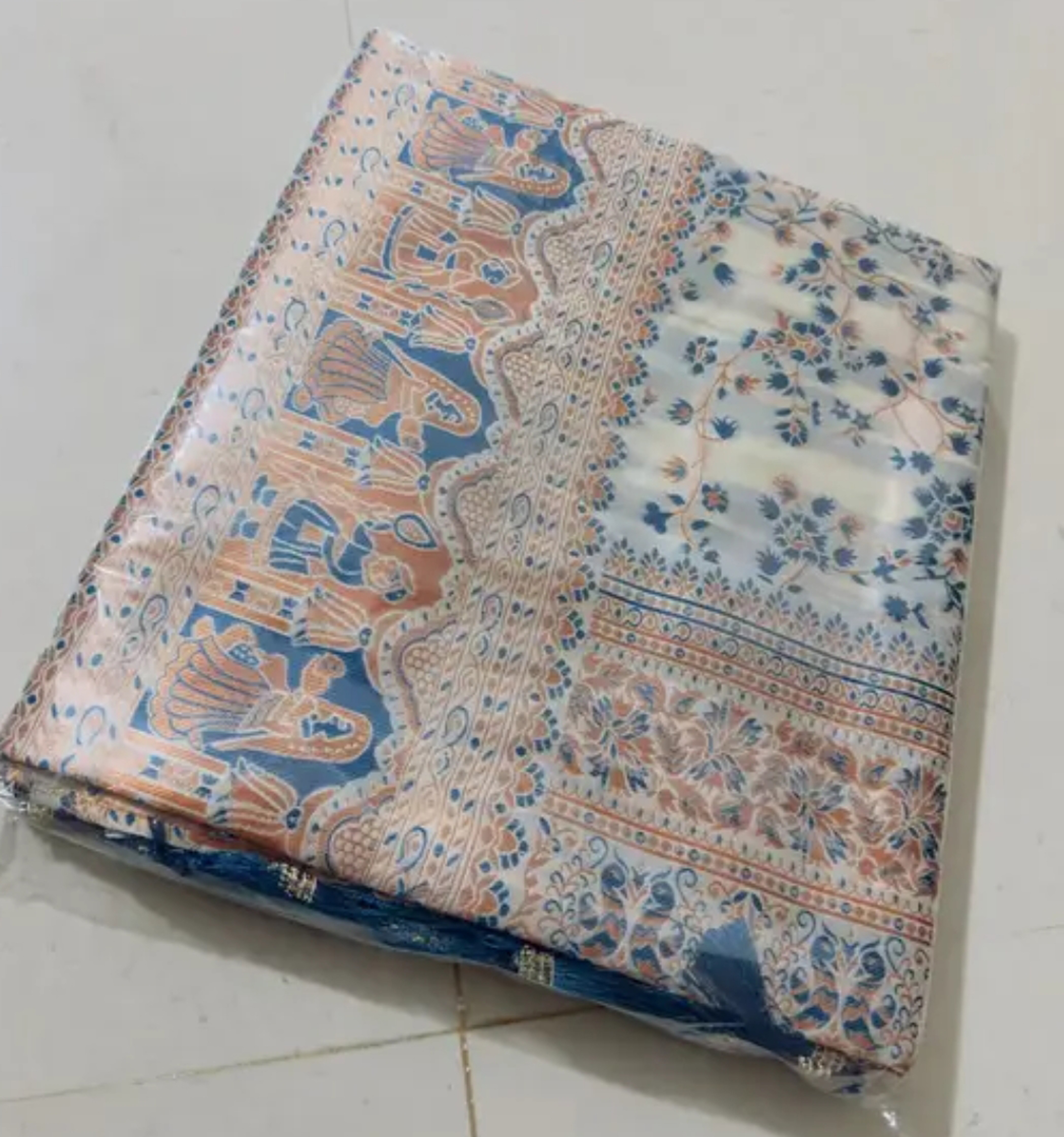  Kashmiri Pashmina Silk Sareed with Traditional Meenakari Work  