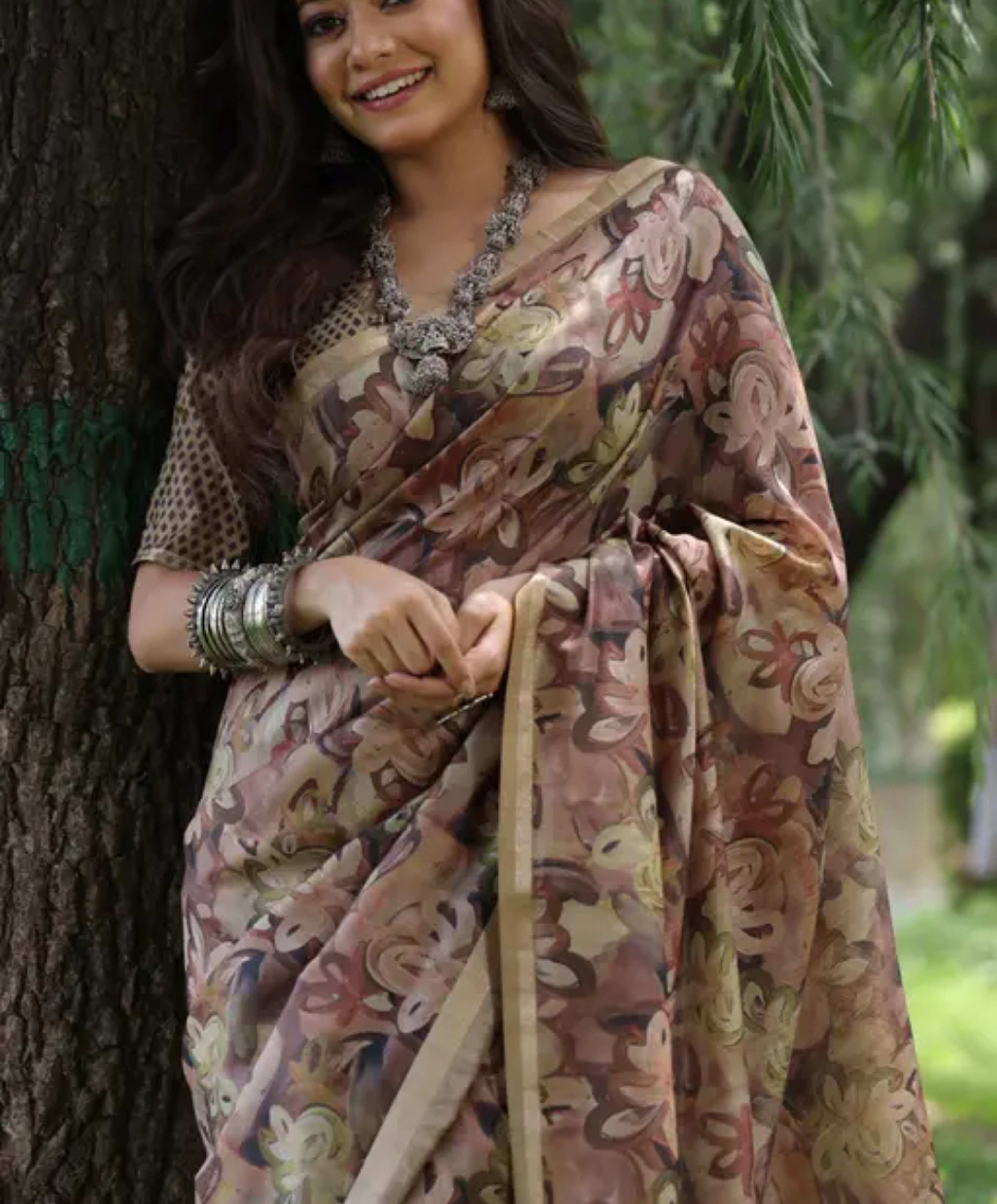 Tussar Silk Hand Woven Soft Printed Saree With Blouse Piece