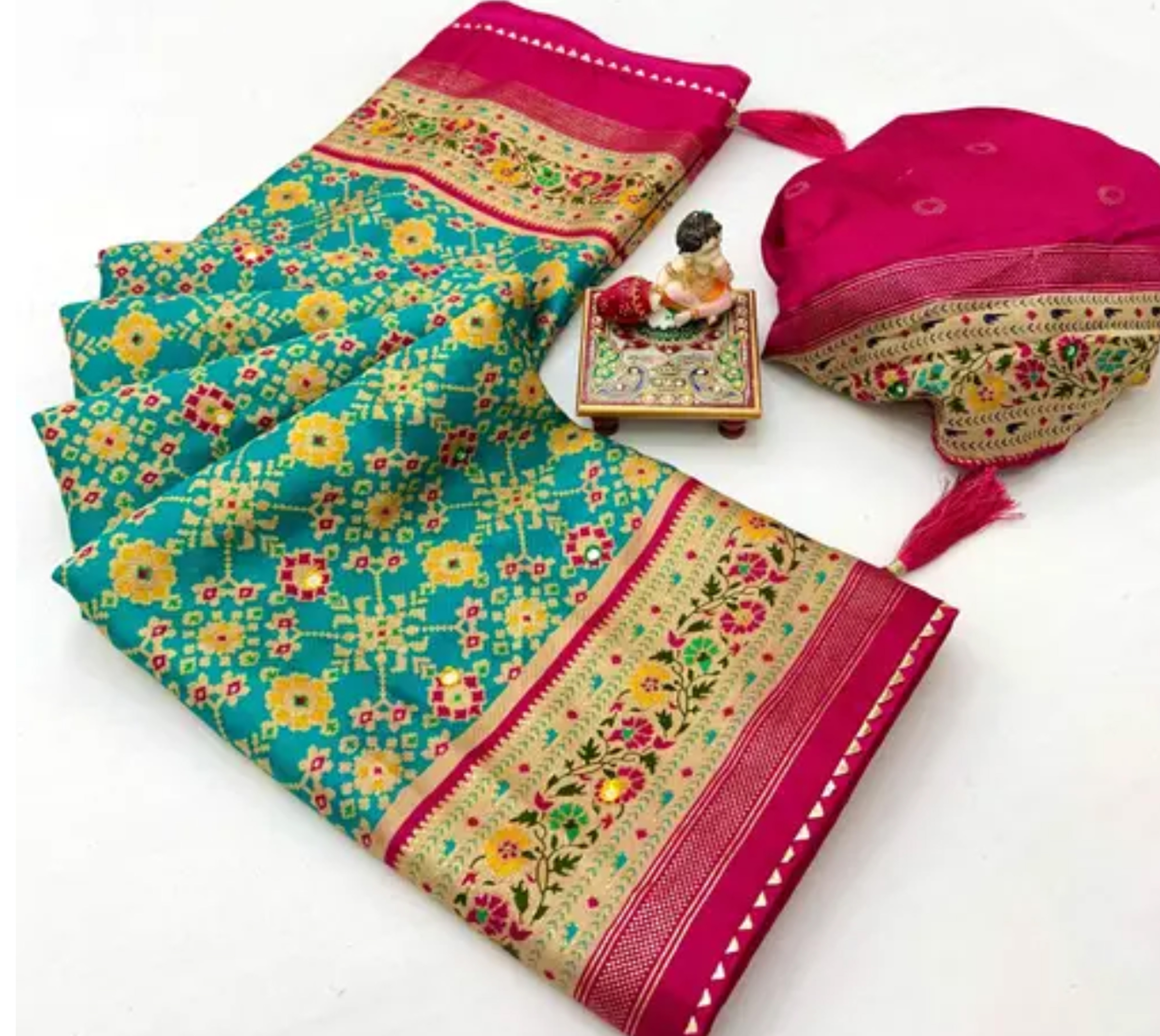  Kashmiri Pashmina Silk Green Red Saree with Traditional Patola Borader 