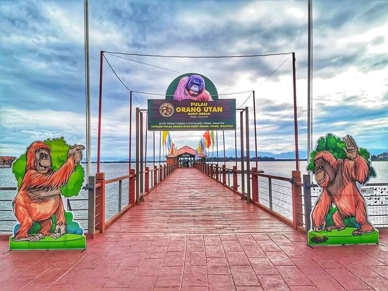 STARGAZING AT BAN PECAH