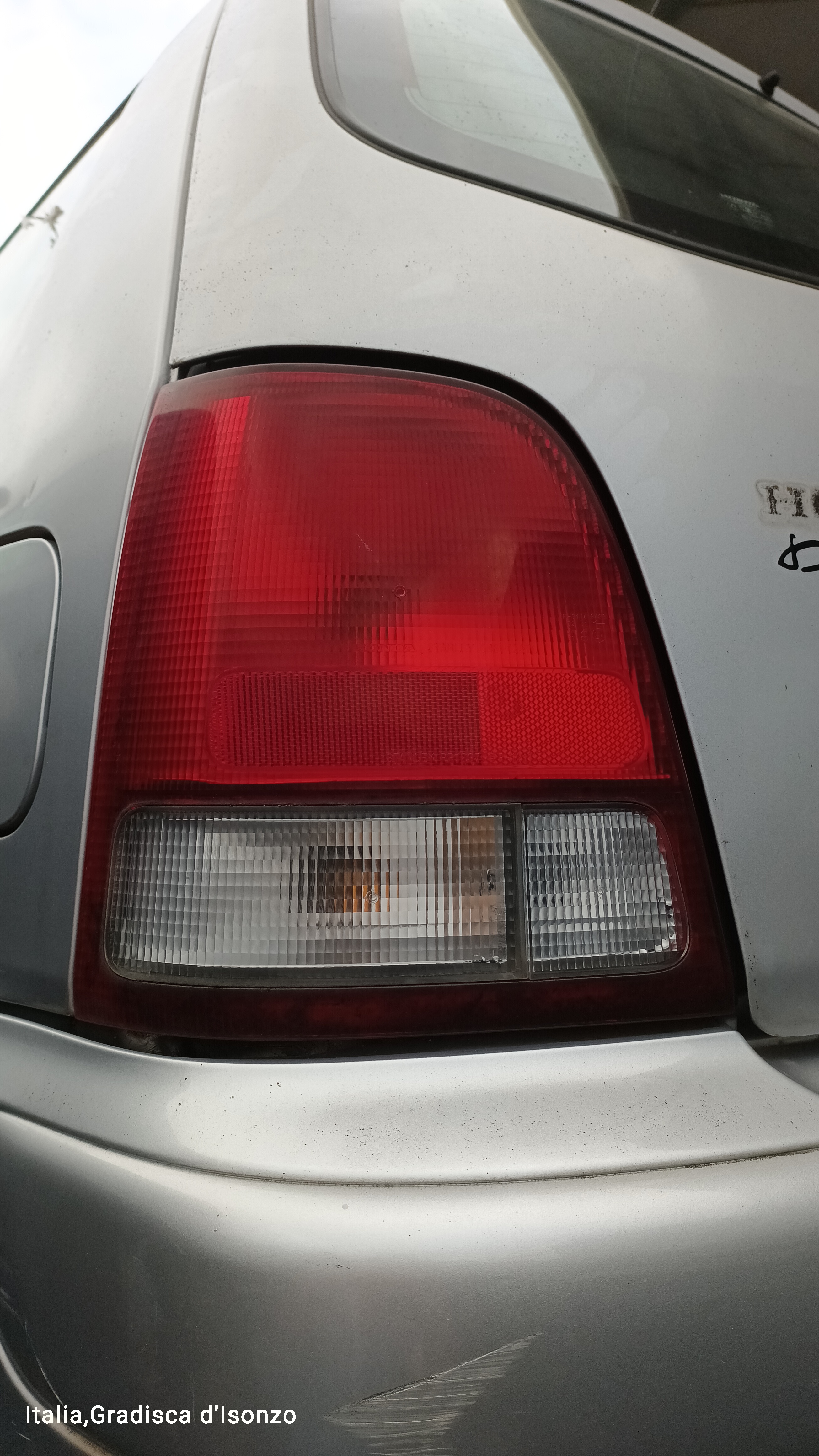 Fanale posteriore sinistro Honda Logo 