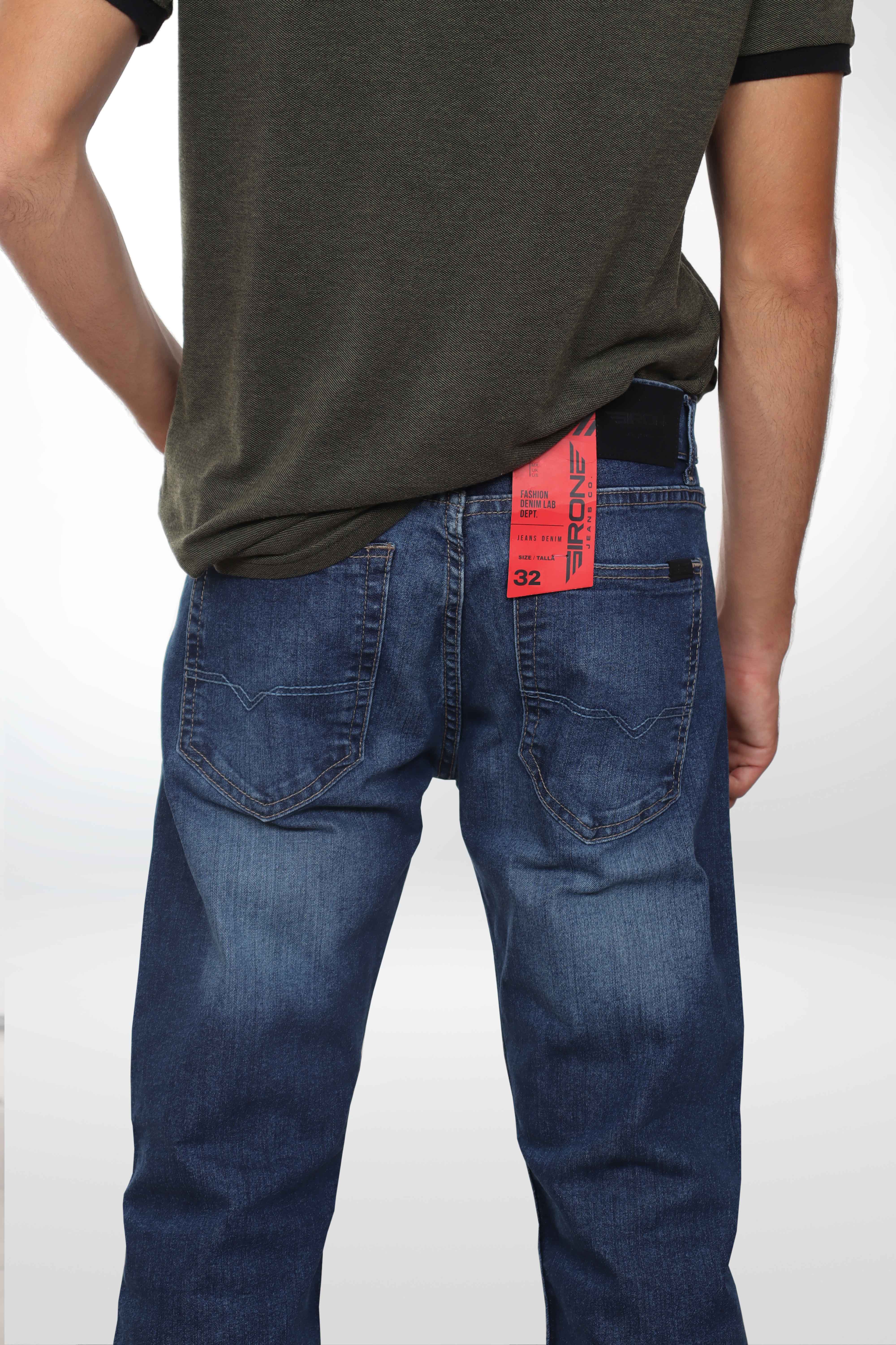 Jeans straight blue navy liso lavado intenso