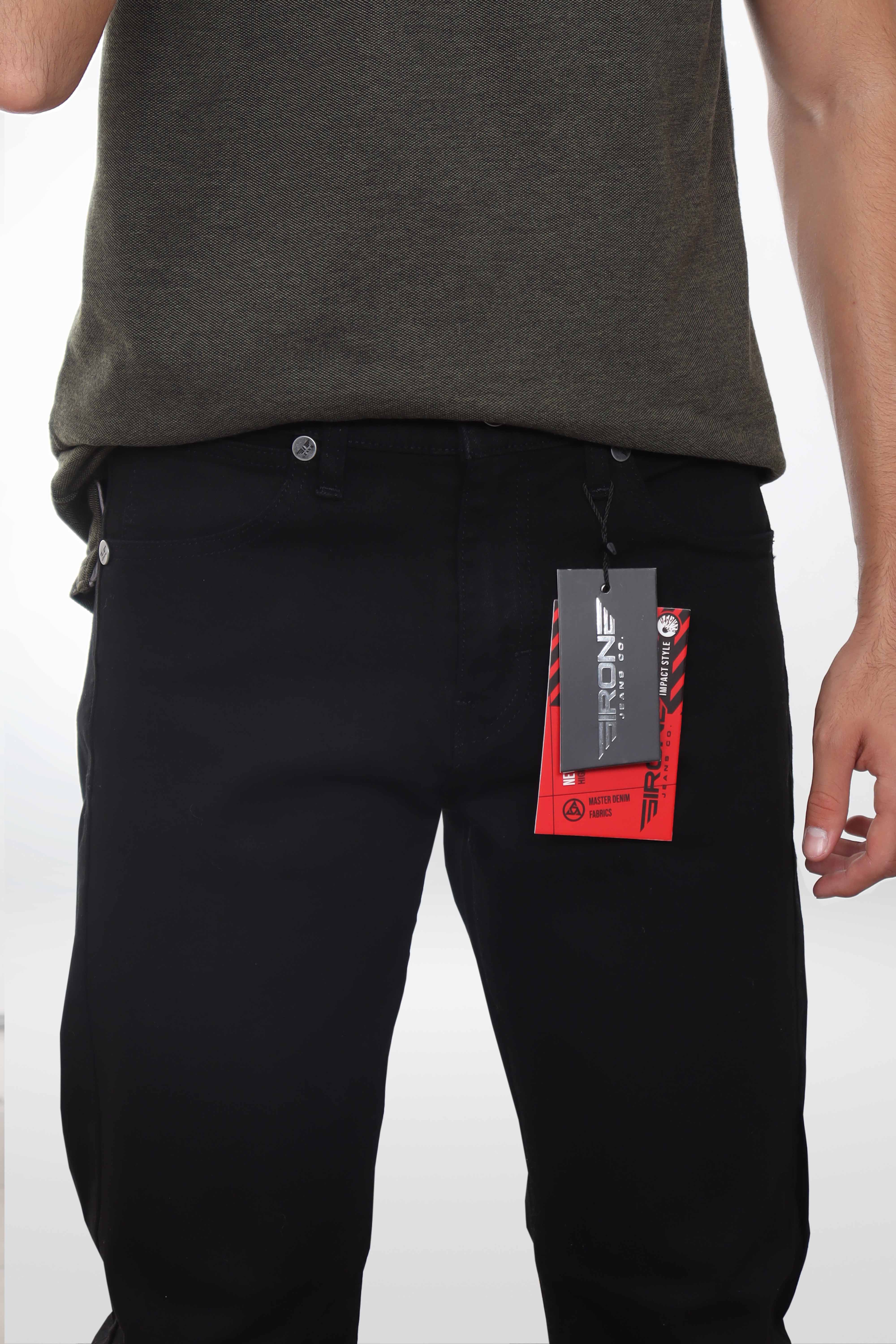 Jeans straight negro liso para hombre