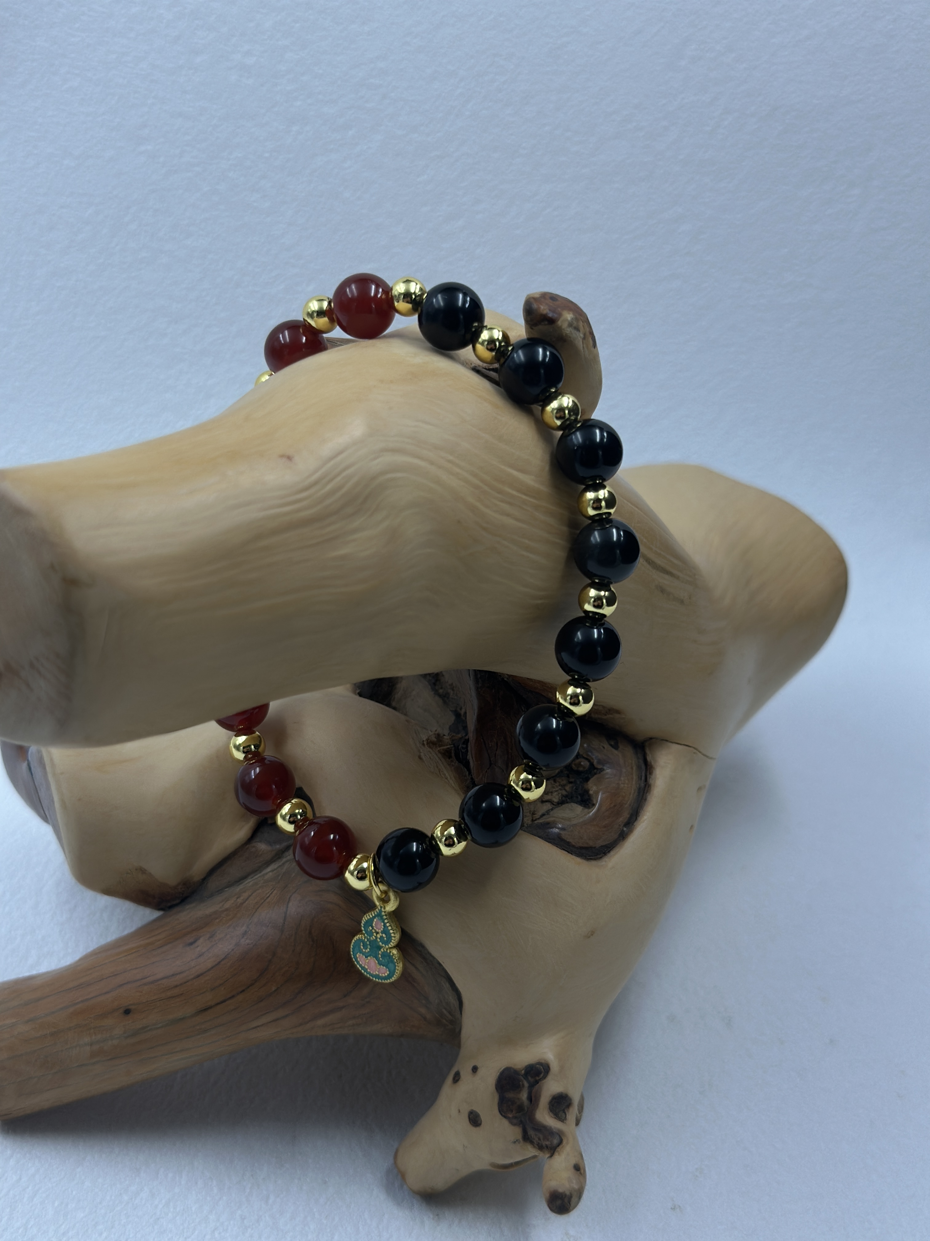 Red Agate & Obsidian Bracelet (8mm)