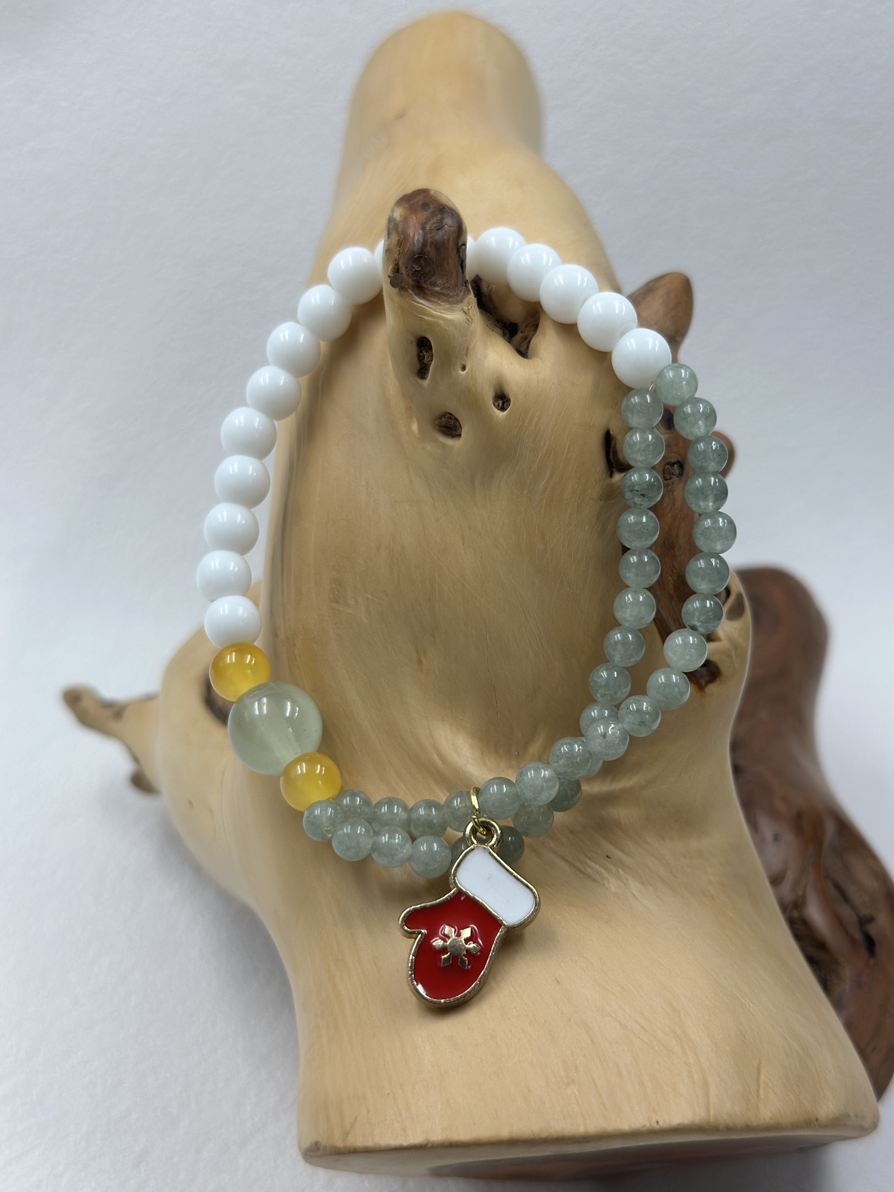 White Mother-of-Pearl & Prehnite Bracelet (6mm + 3mm)