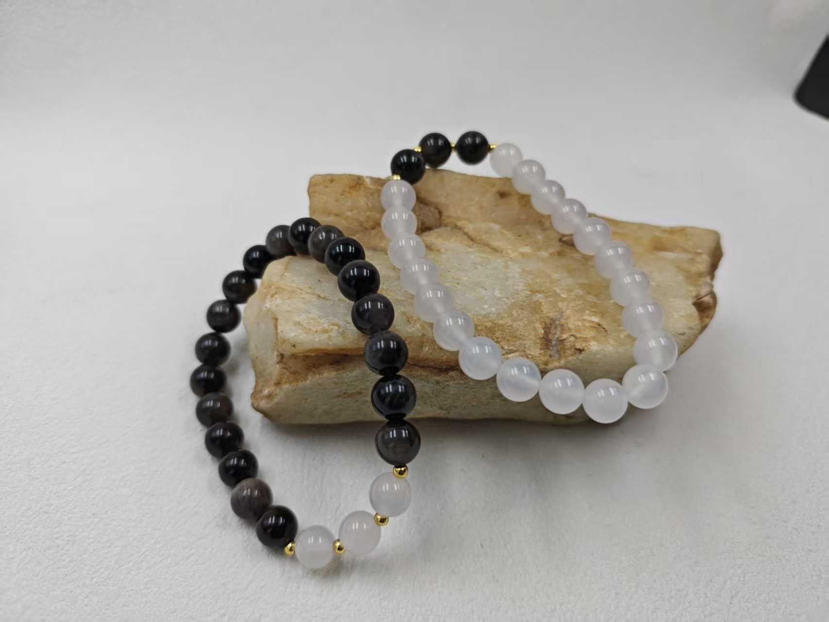 White Agate + Silver Obsidian, 8mm