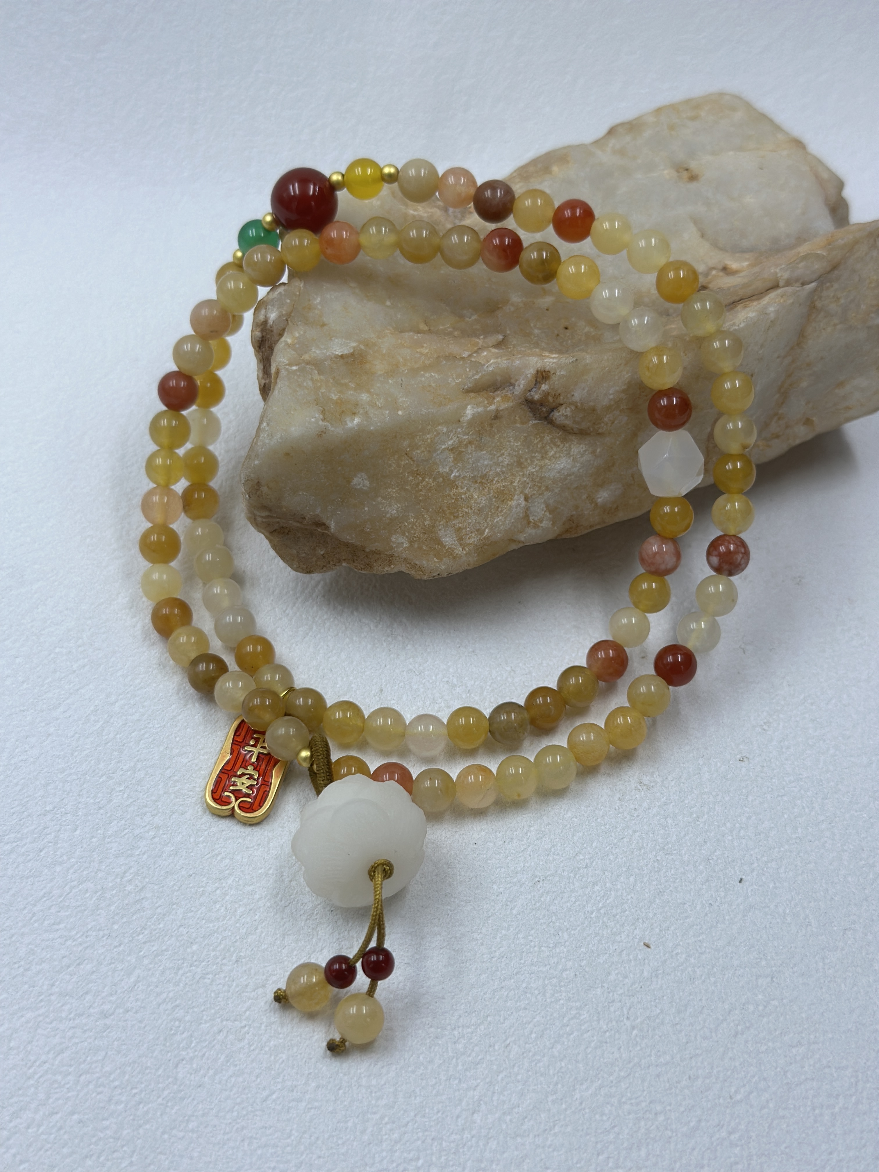 Natural Golden Jade & Bodhi Lotus Bracelet (6mm)