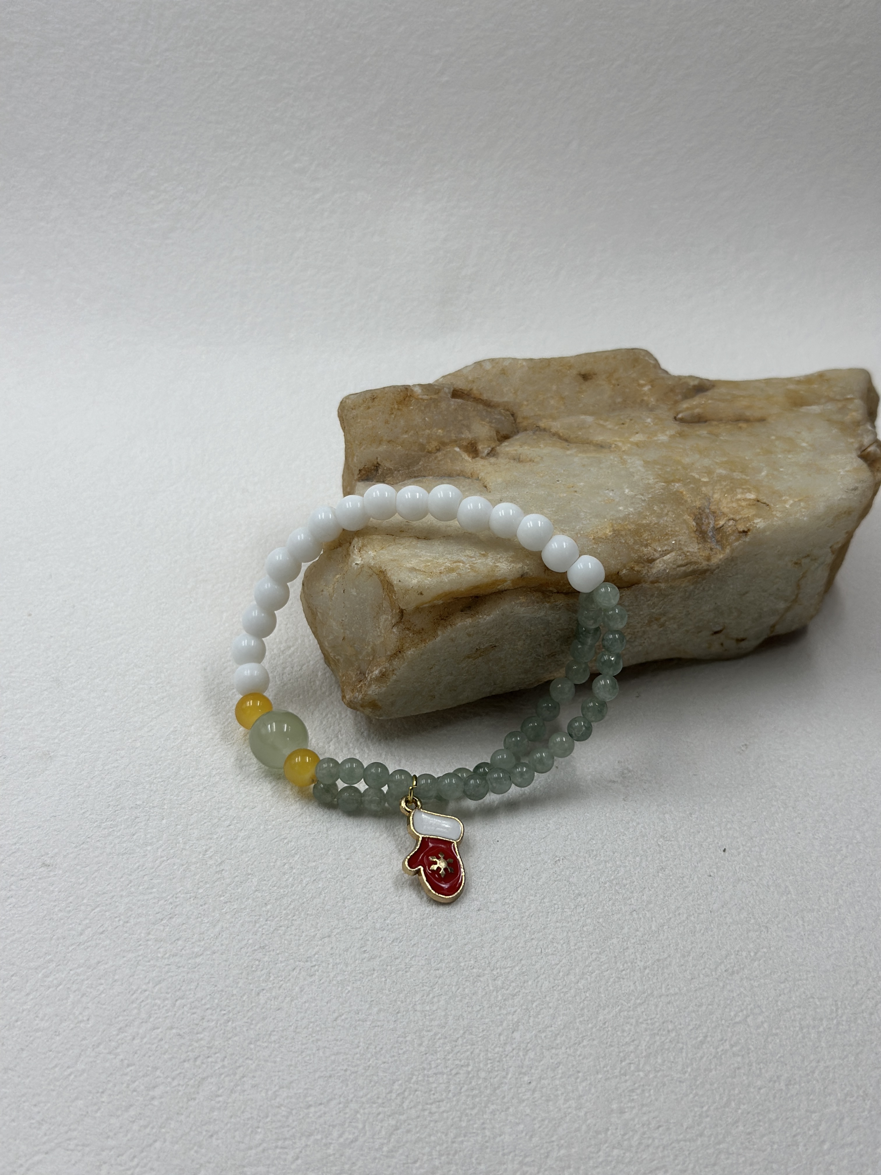 White Mother-of-Pearl & Prehnite Bracelet (6mm + 3mm)
