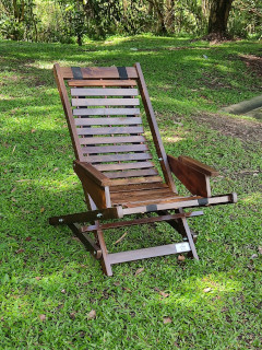 Silla mecedora plegable de madera