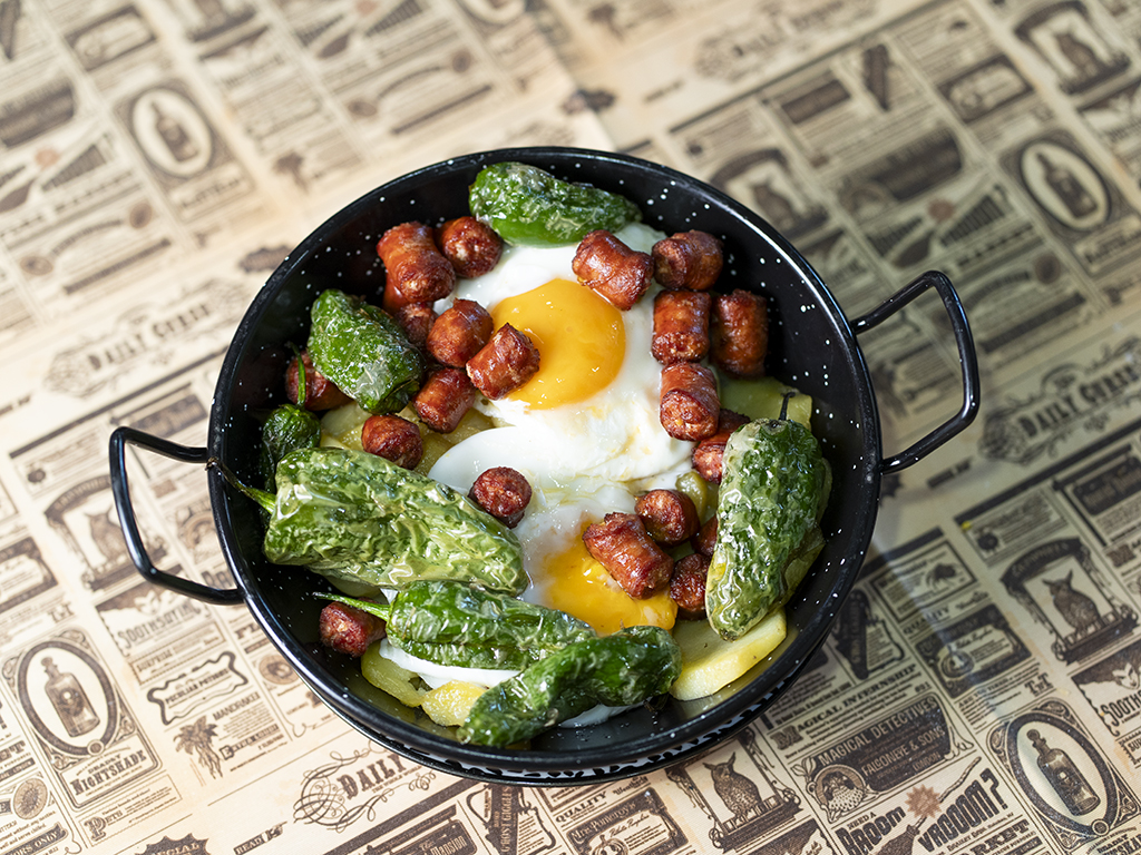 Chistorra y Pimientos de Padrón 