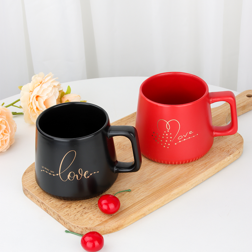 Love Themed Ceramic Mug Set