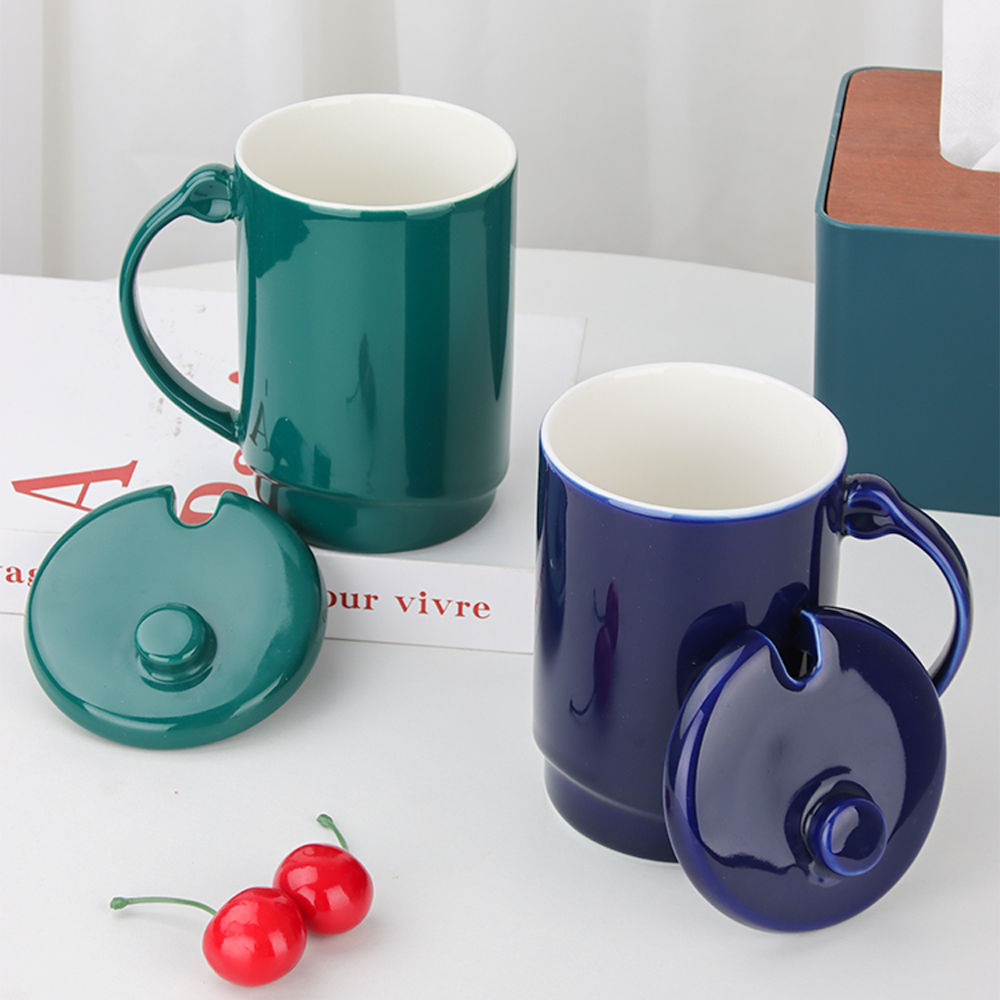 Ceramic Mug with Lid