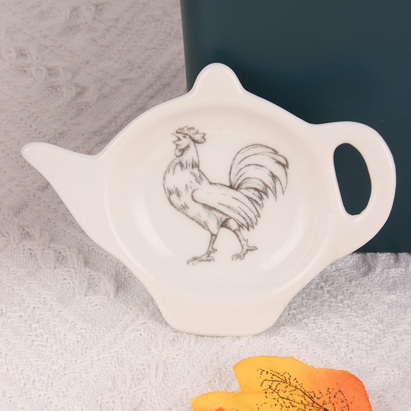Ceramic Teapot-Shaped Spoon Rest