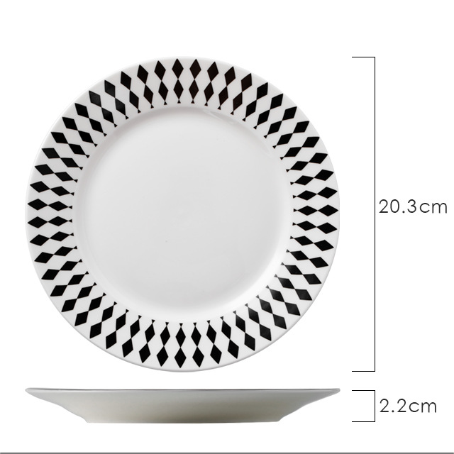 Ceramic Dinner Plate with Black Zigzag Pattern