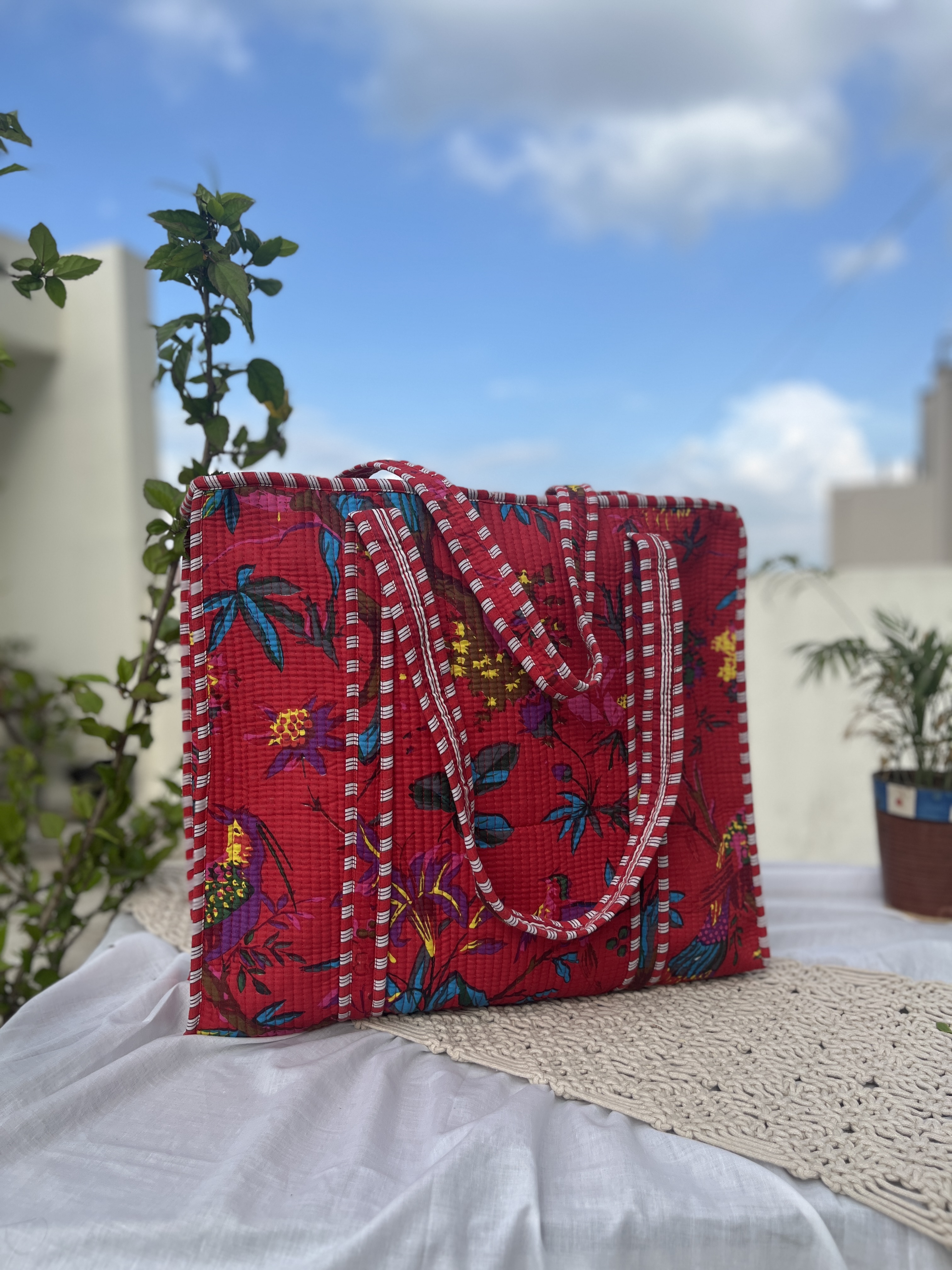 Handblocked quilted handbag