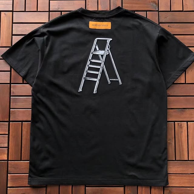 Camiseta Louis Vuitton Basica