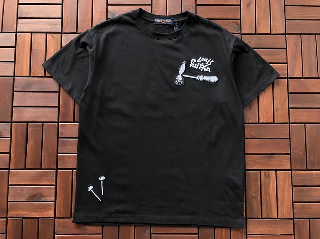 Camiseta Louis Vuitton Basica