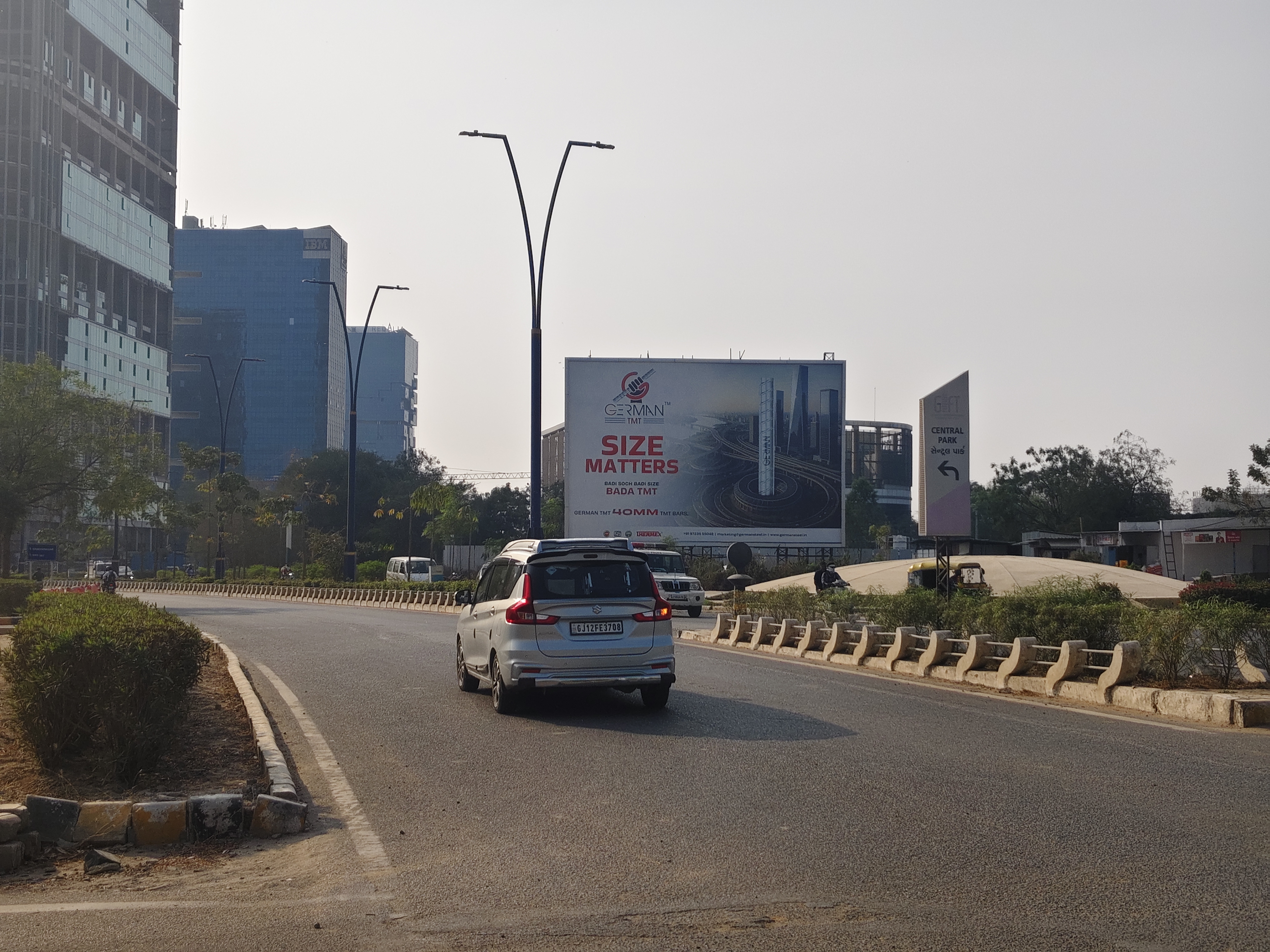 GIFT City — Opp. Lilavati Hospital — 60×40 ft — East Gate → D Circle