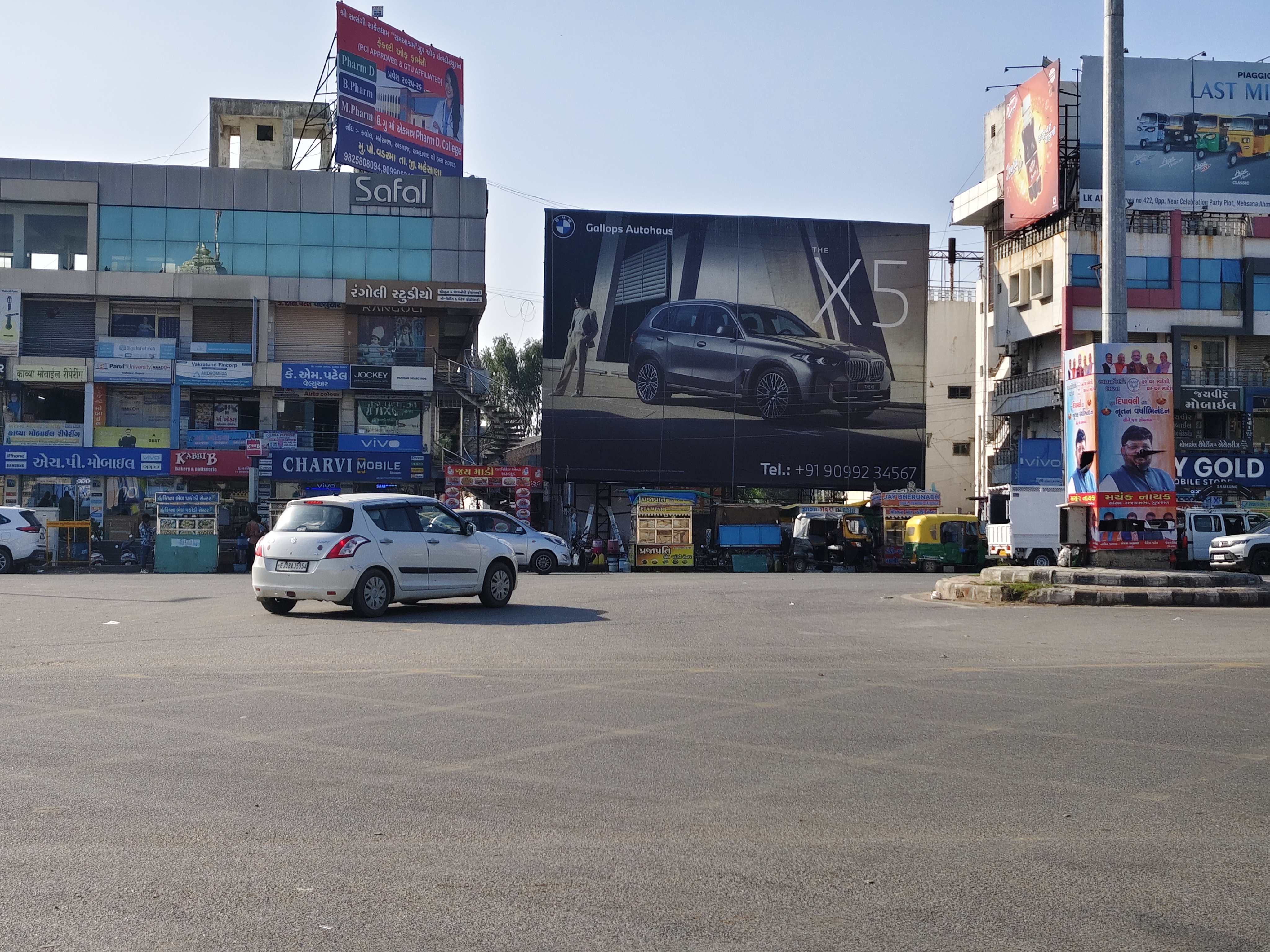 Modhera Circle — Opp. Bus Terminal — 59×41 ft — Opp. Bus Stand