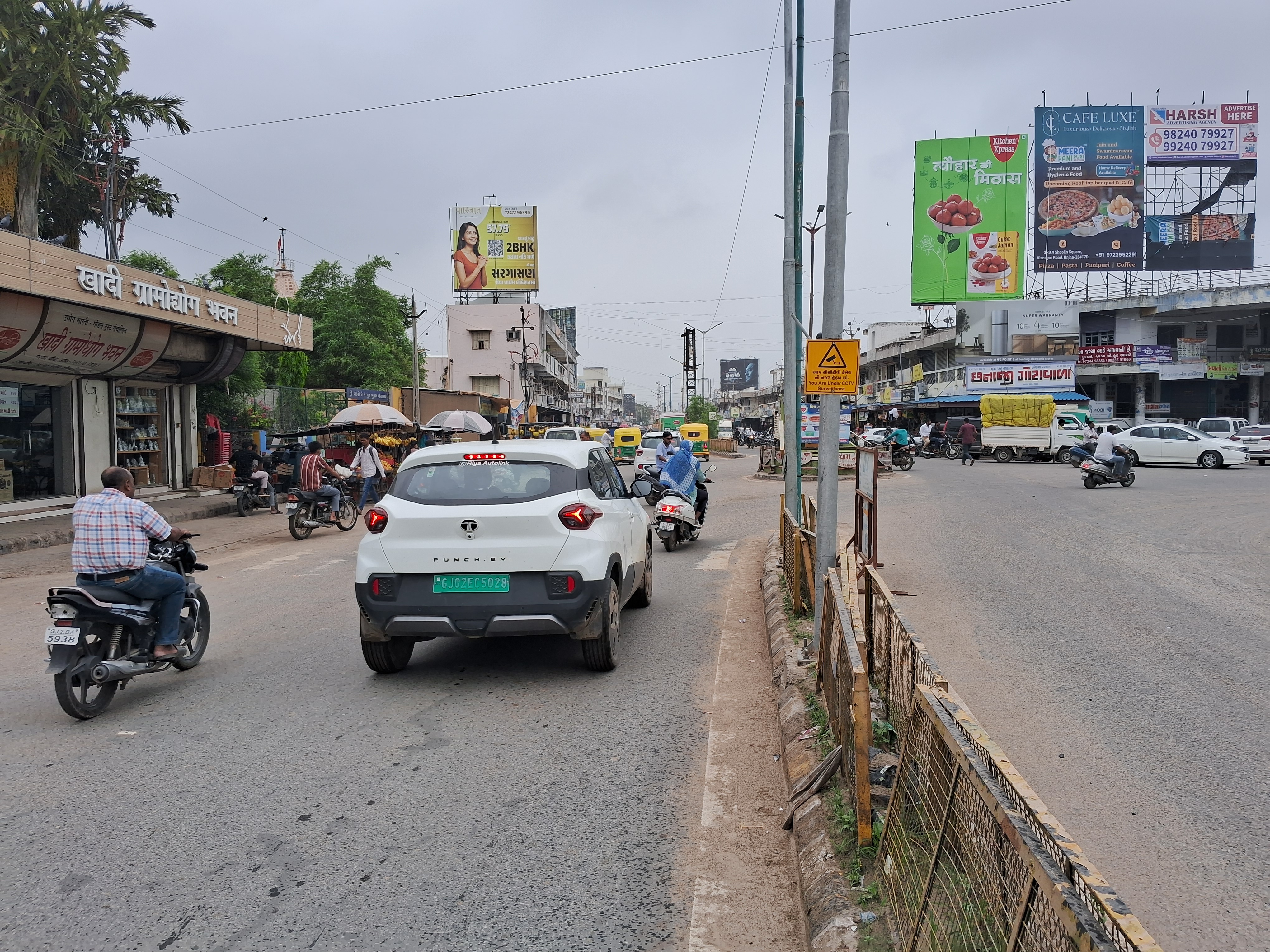 Sardar Chowk — Nr. APMC Market — 20×21 ft — APMC Circle → Umiyamata Temple