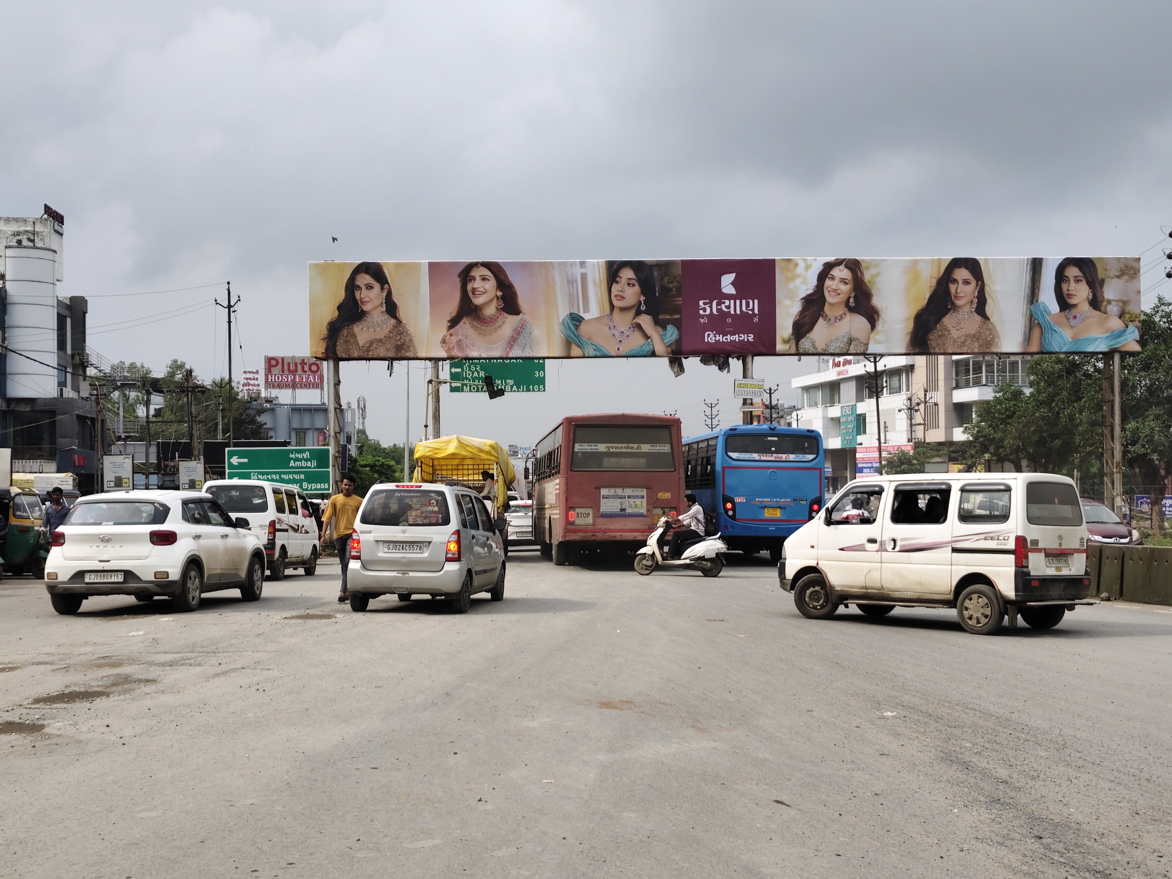 Motipura Circle — 86×10 ft — Motipura Circle → Bus Stand