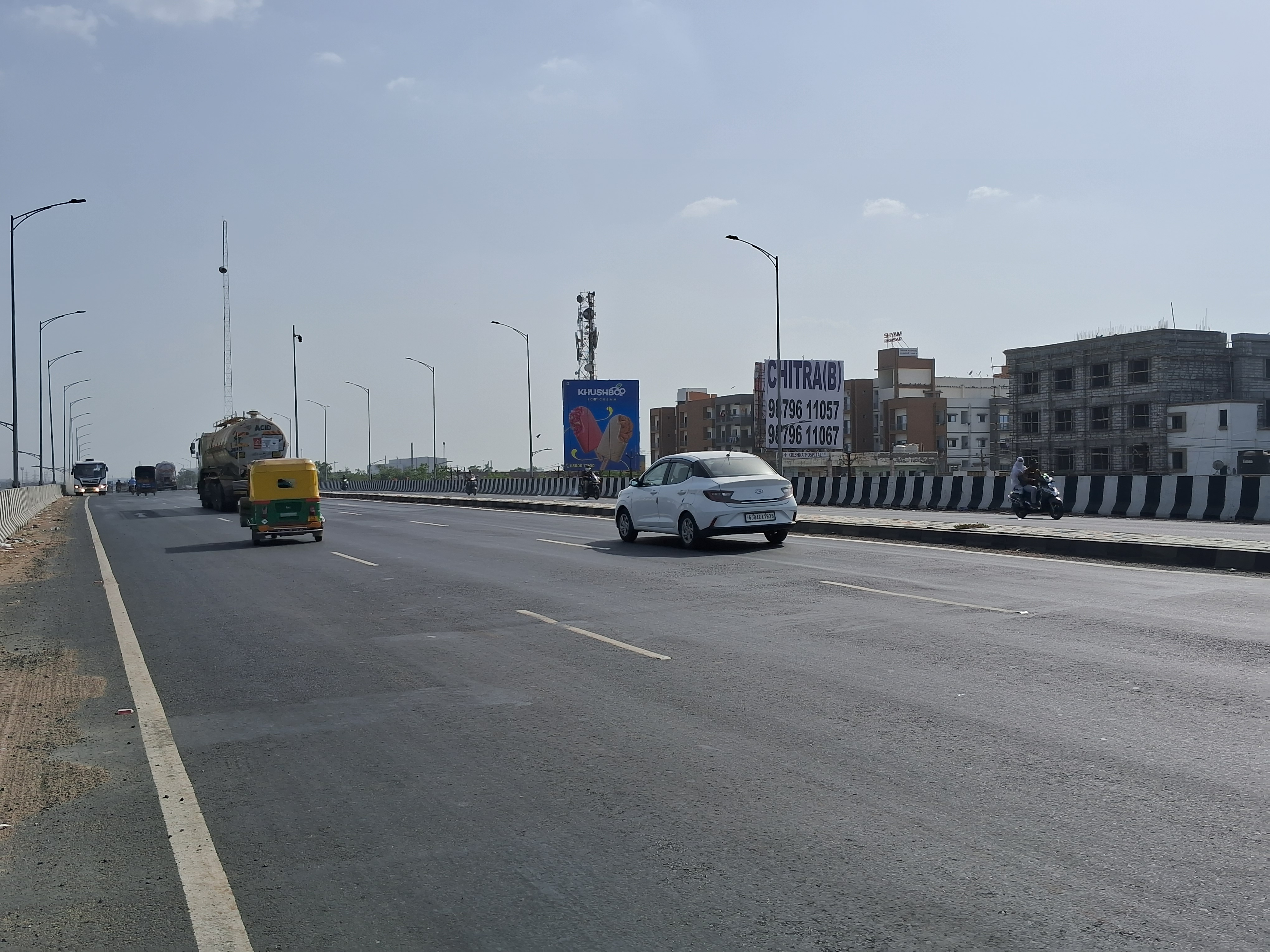 Moraiya — Changodar GIDC — 25×30 ft — Ahmedabad → Bavla