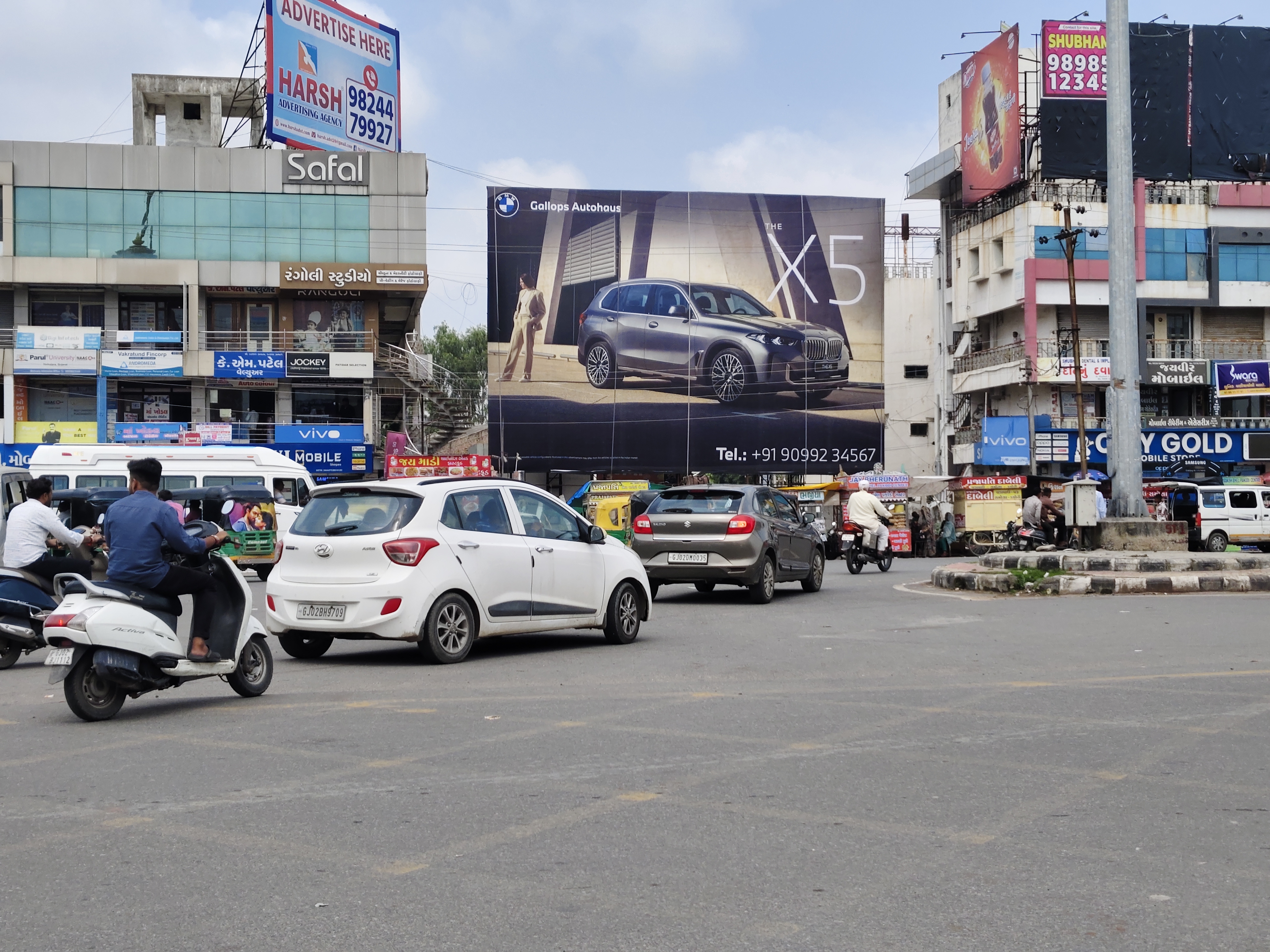 Modhera Circle — Opp. Bus Terminal — 59×41 ft — Opp. Bus Stand