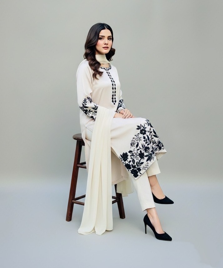 Elegant Cream Embroided Silk