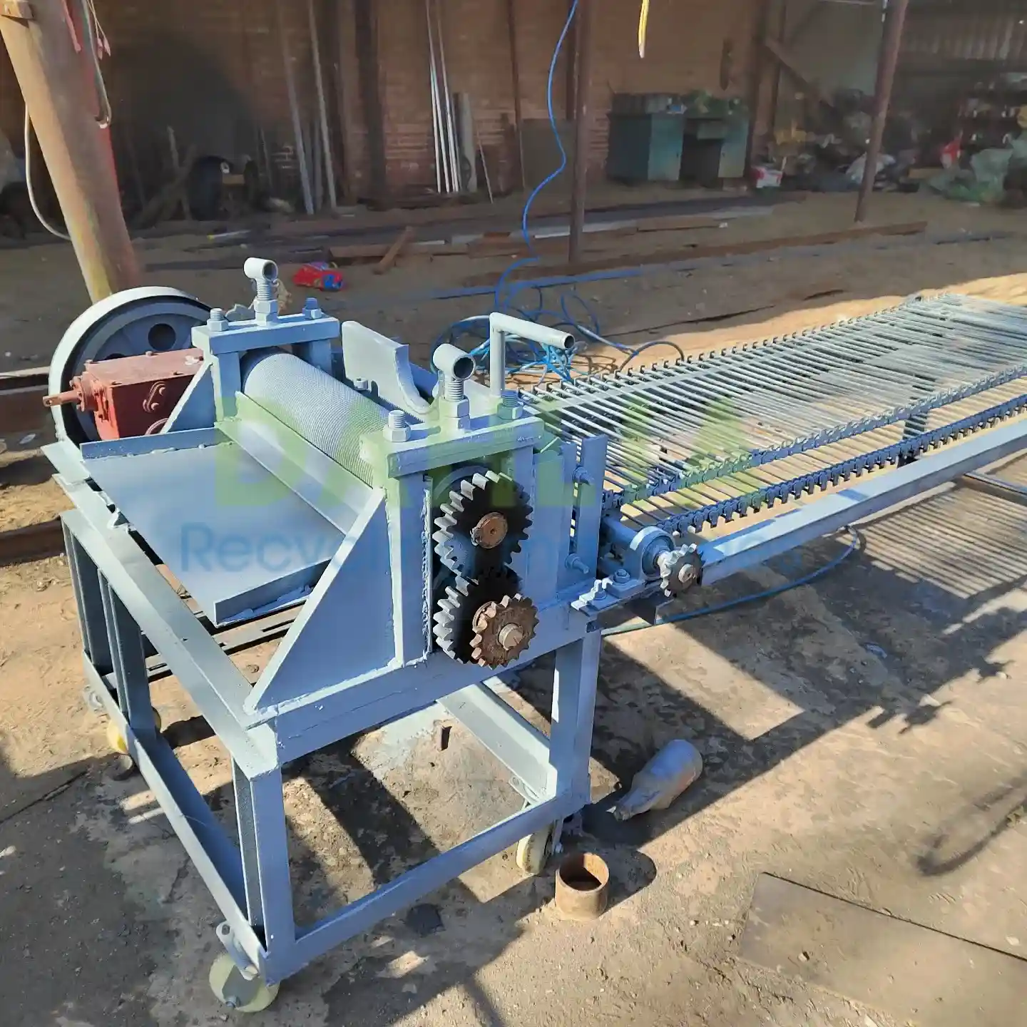 How to separate wide aluminum composite panel (ACP)