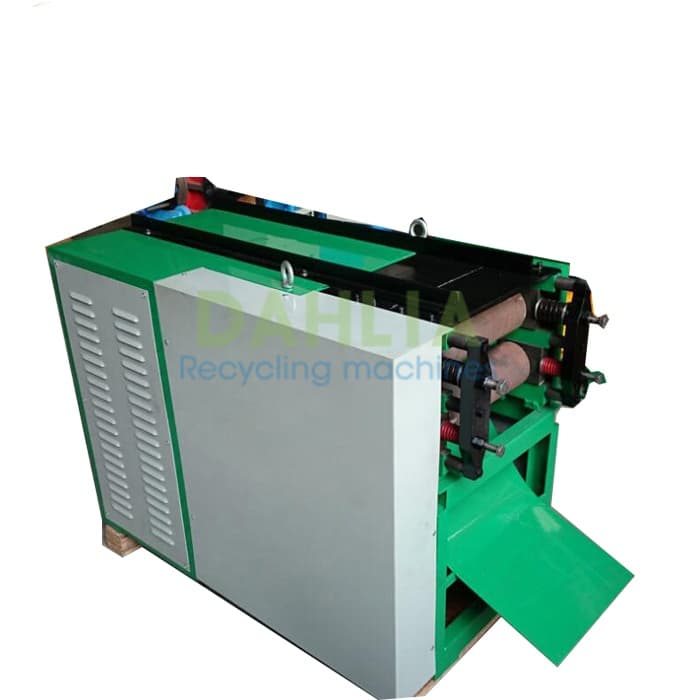 Blade type ACM panels peeling machine