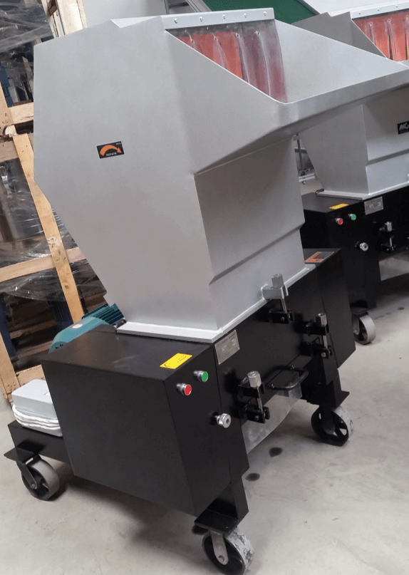 injection purgings waste crusher machine