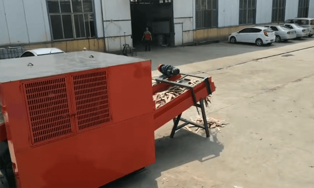 Cardboard corrugated packaging box Cutting Shredder