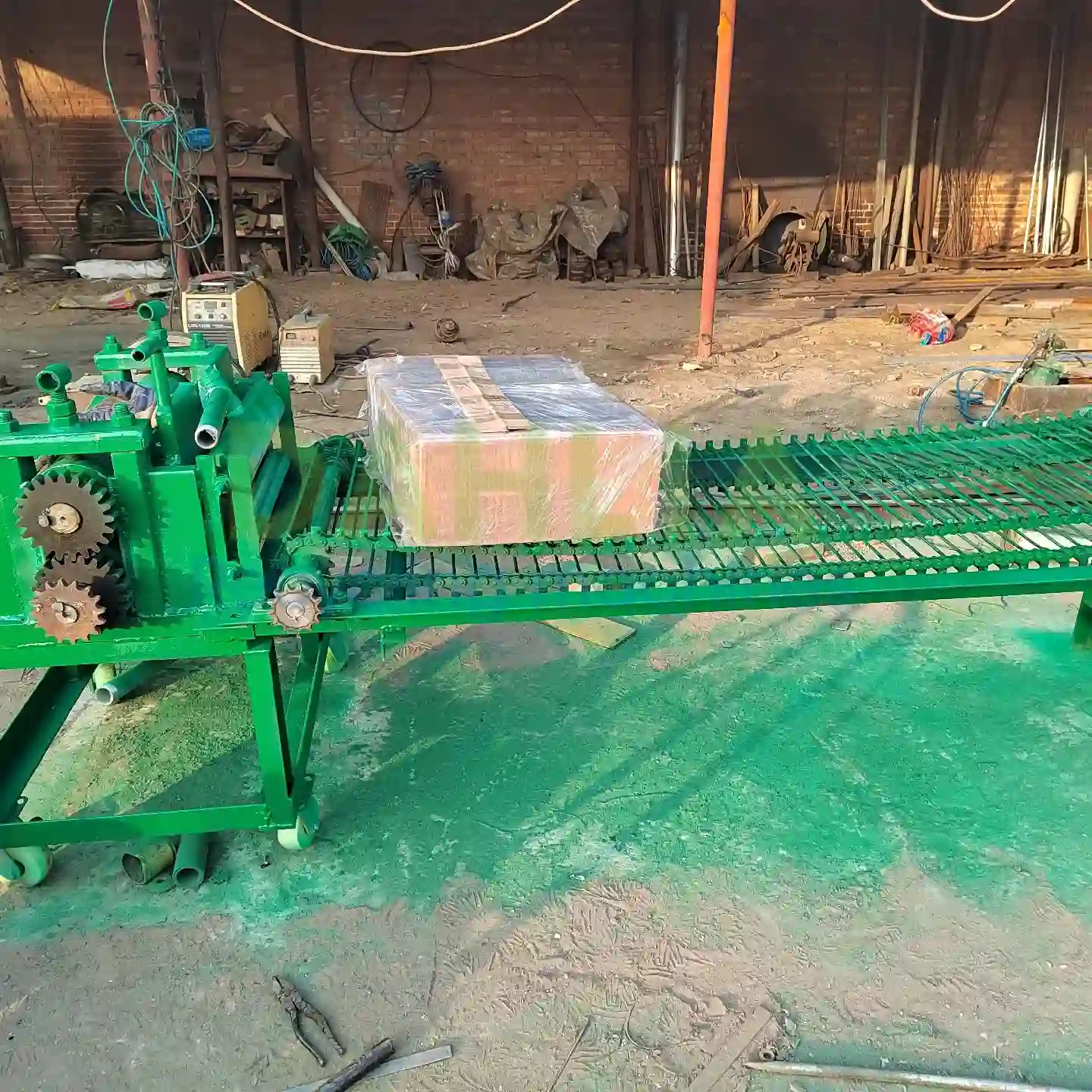 How to separate wide aluminum composite panel (ACP)