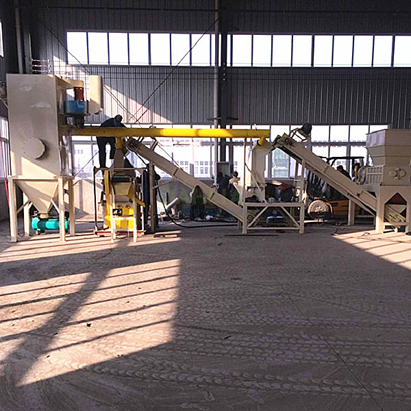Shredder Type Auto/HVAC radiator shredding recycler with higher Metal Reuse Rate