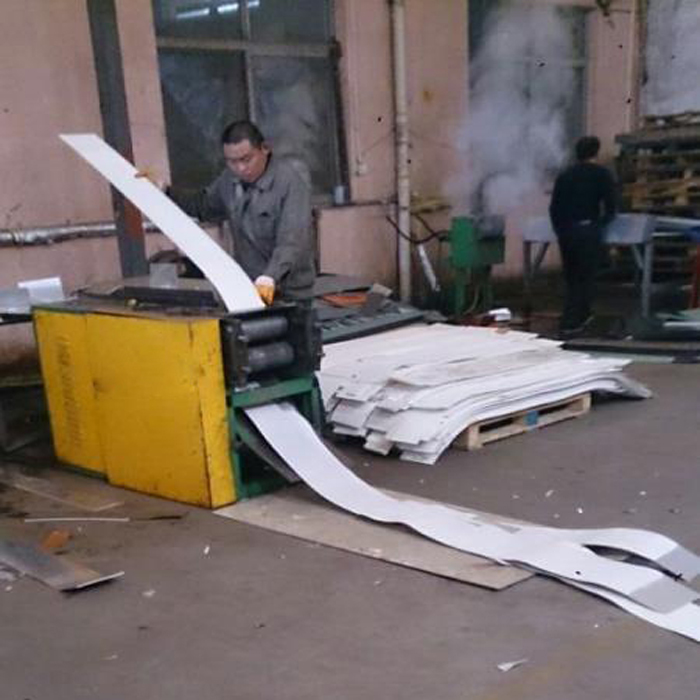 Blade-Driven Scrap Aluminum-Plastic Stripper for ACP panel separation