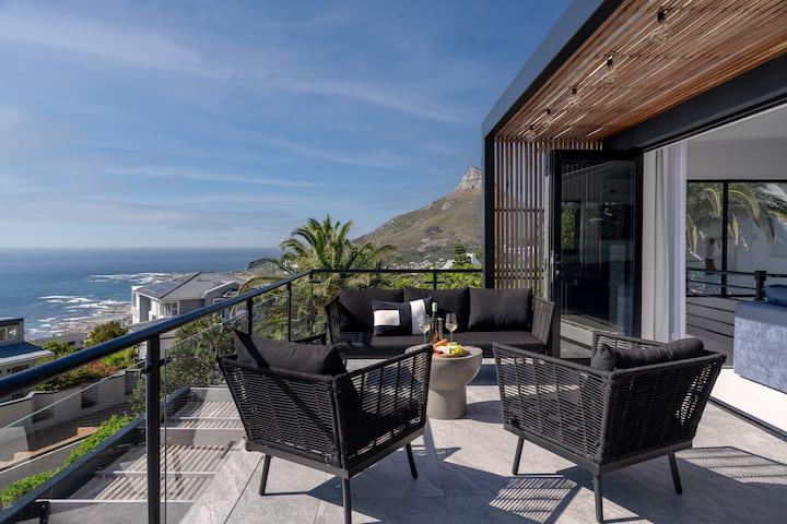 Camps Bay Holiday Villa | Ocean Views 