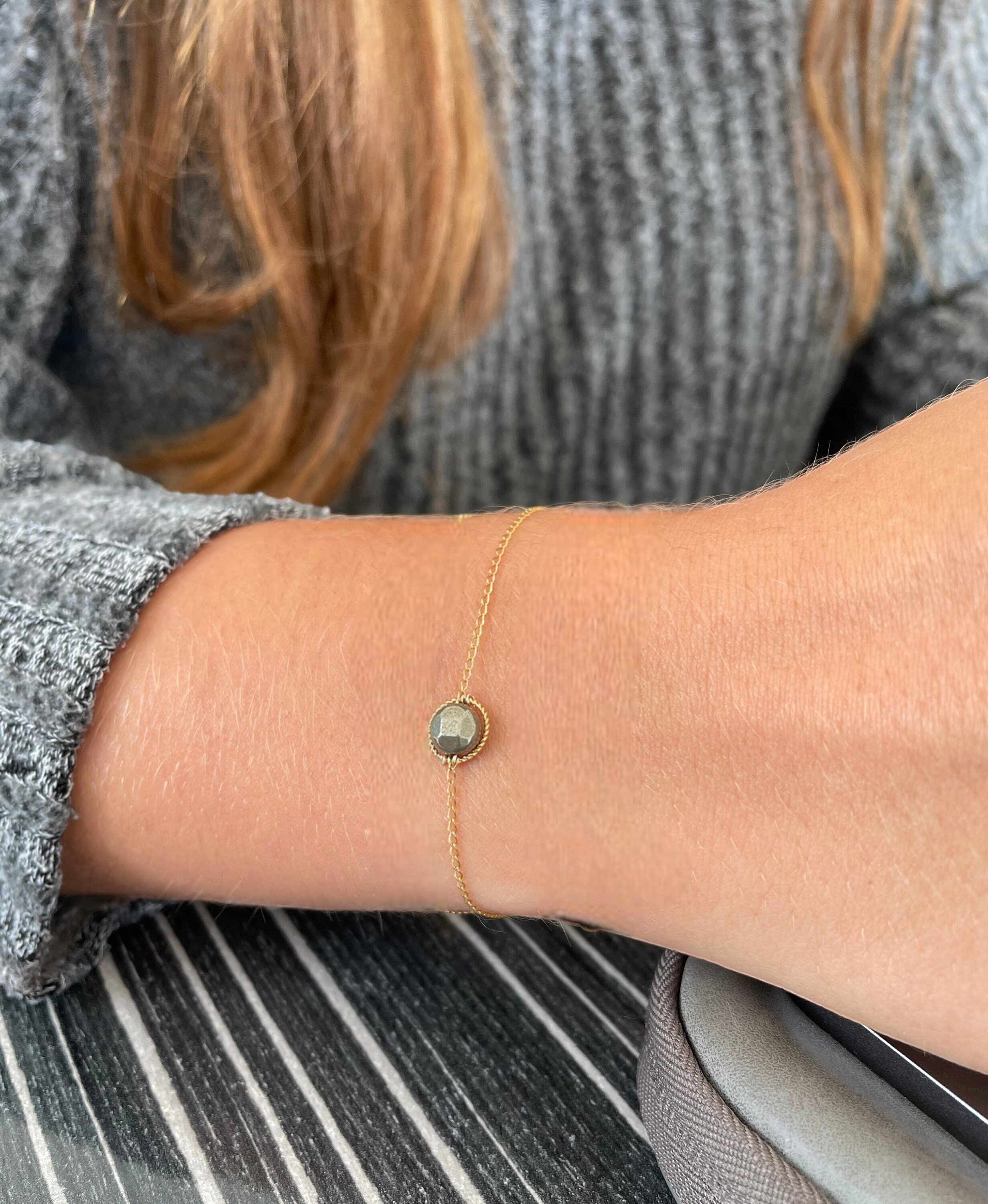 Bracelet pierre encerclée Pyrite