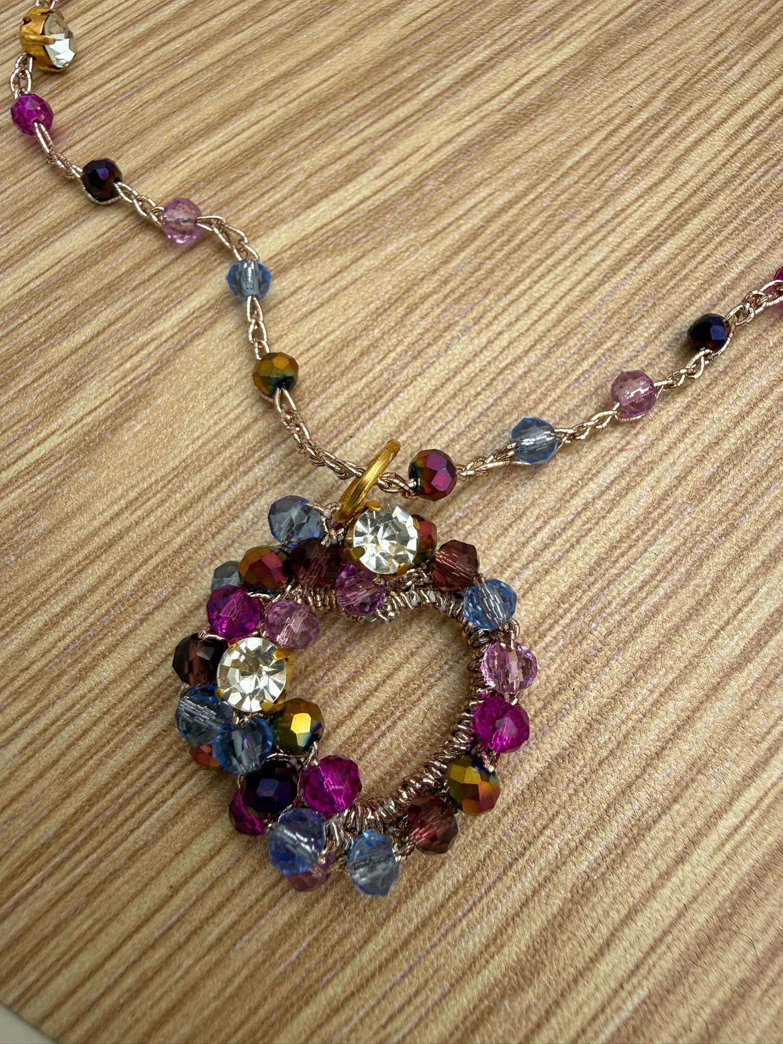 COLLAR CORAZÓN INCOMPLETO