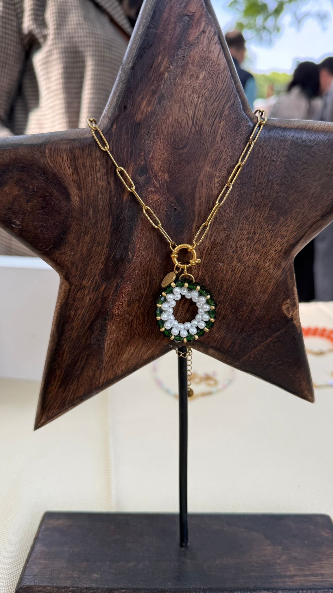 Collar "Corona de Invierno"