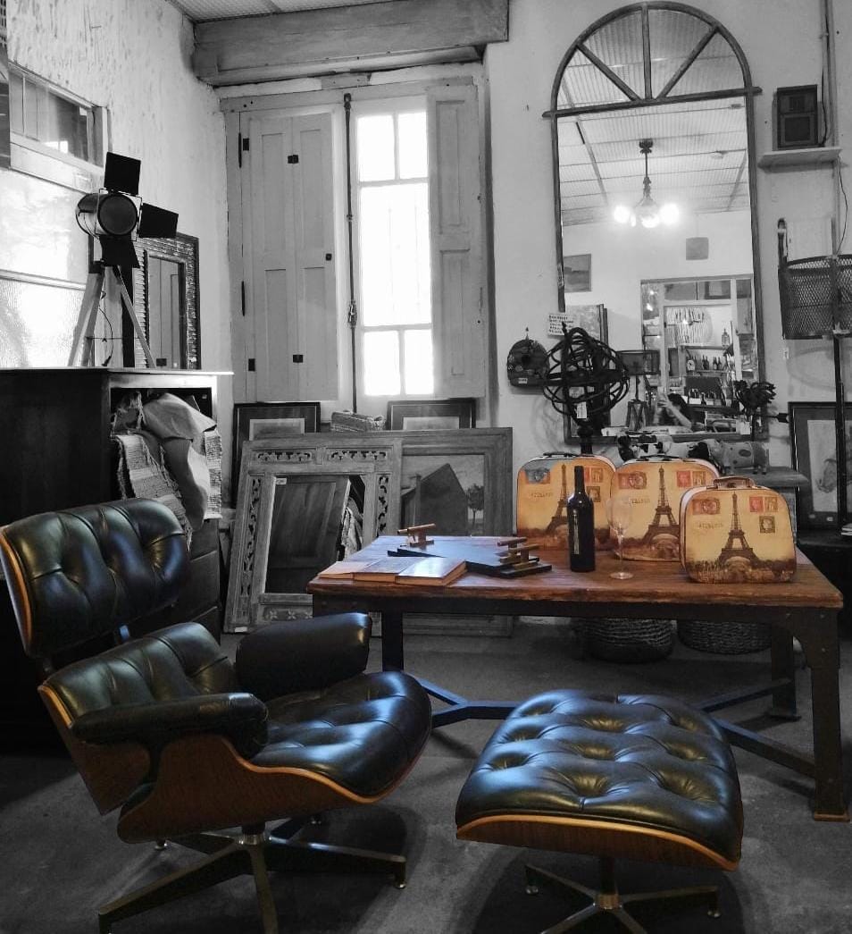 Vintage Leather Lounge Chair and Ottoman