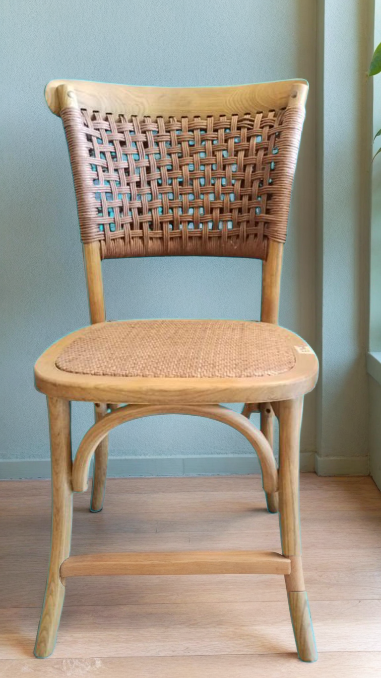 SILLA ESTILO THONET RESPALDO CUADRILLE