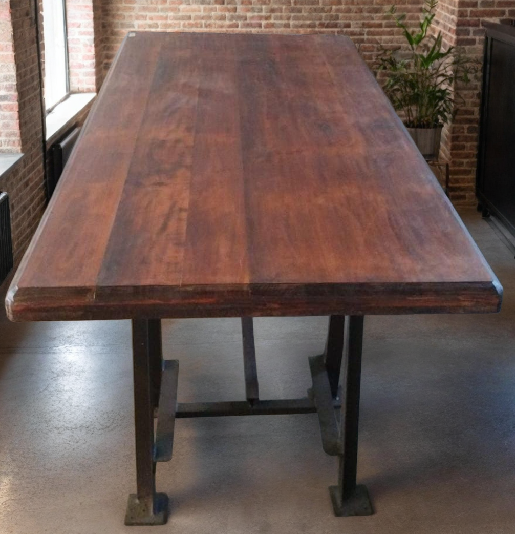 MESA TAPA DURA BASE CABALLETES HIERRO