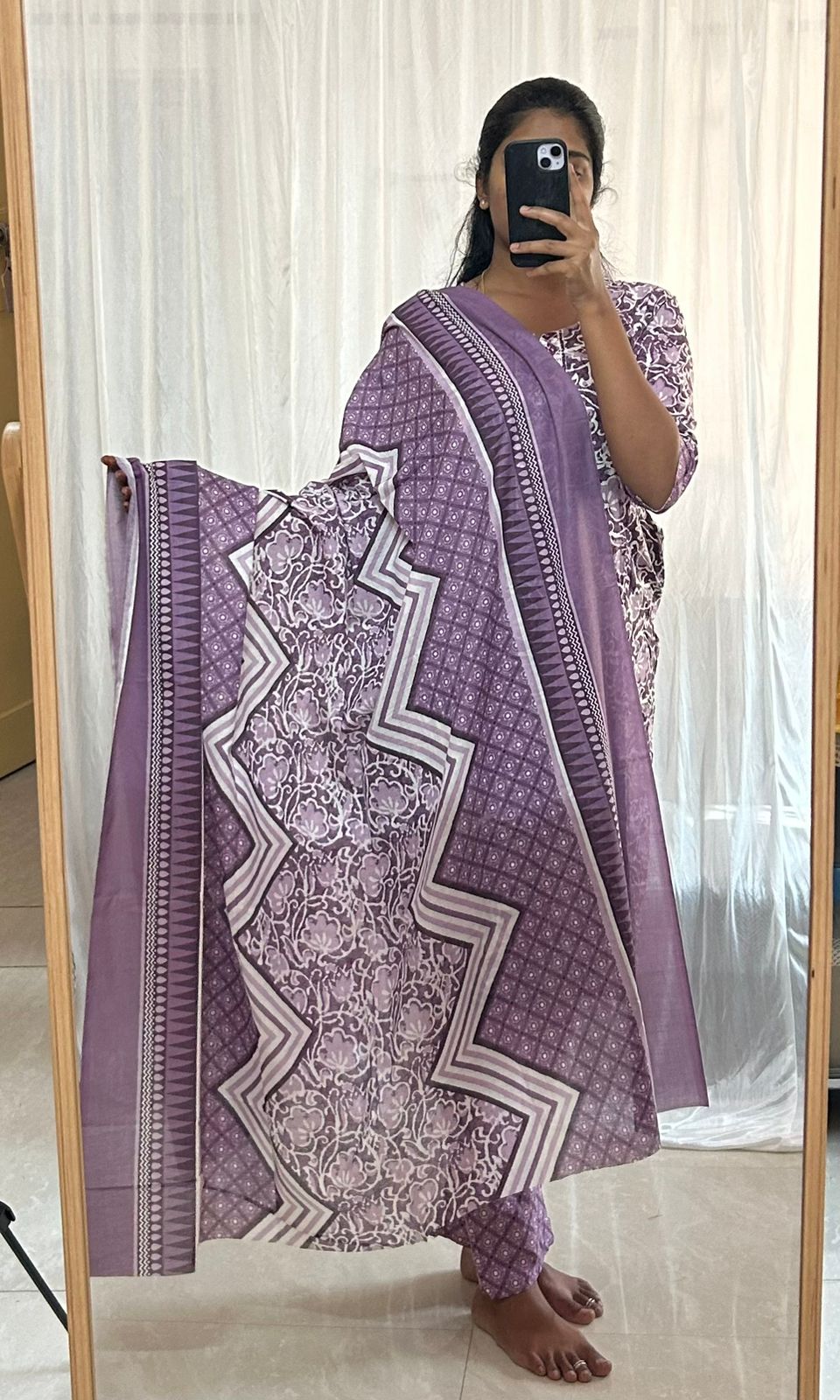 Avaasa Purple Floral Printed Cotton Kurti Set