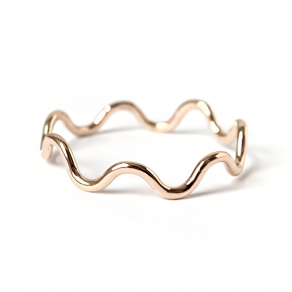 Solid Gold Wavy Ring