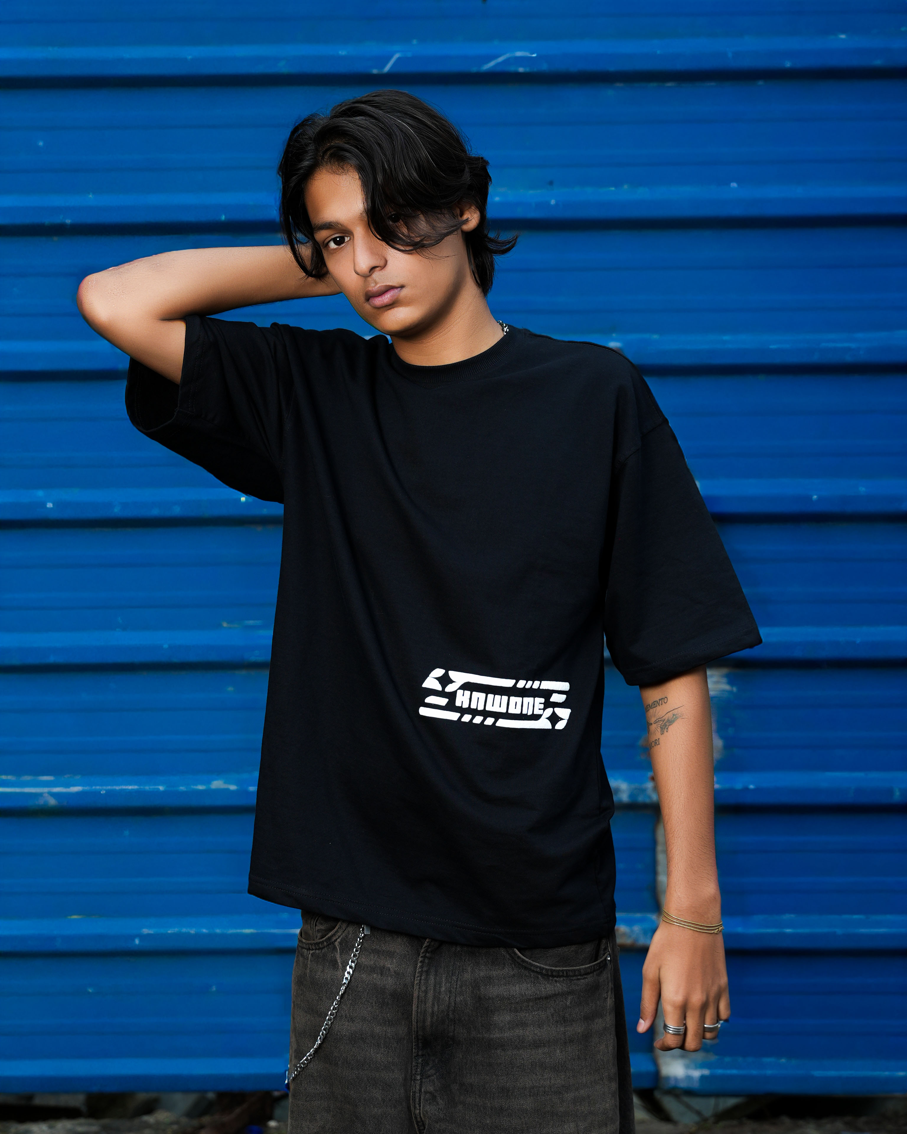 Shadow horn Black Graphic T-Shirt