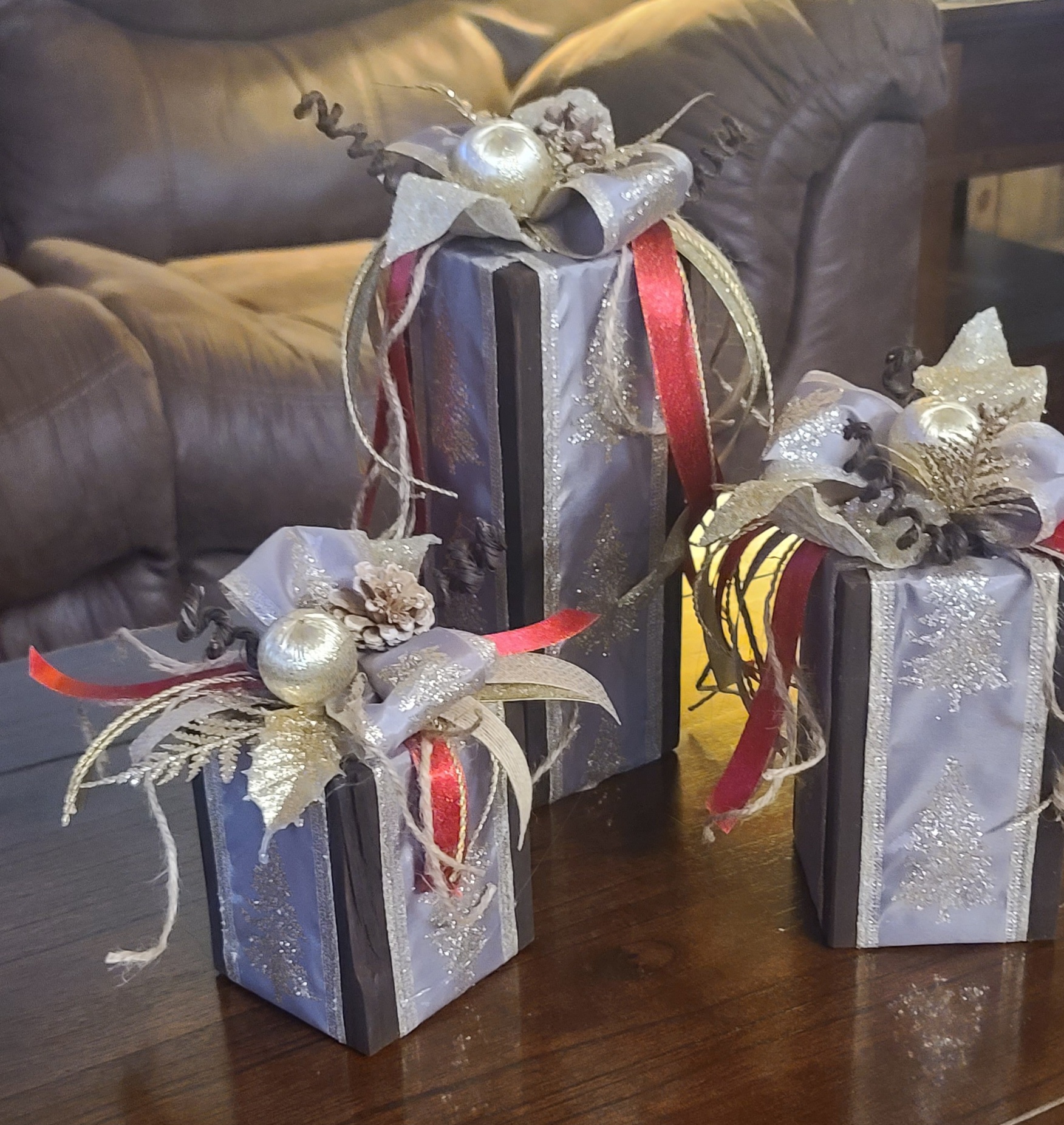 Decorative Holiday Wooden Gift Boxes
