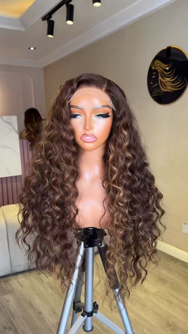 Long Curly Brown Wig