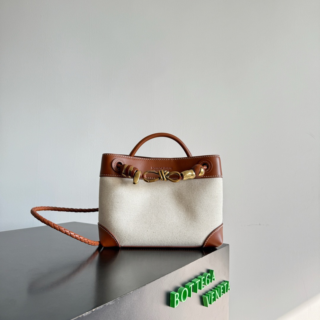 Bottega Veneta Canvas and Leather Handbag