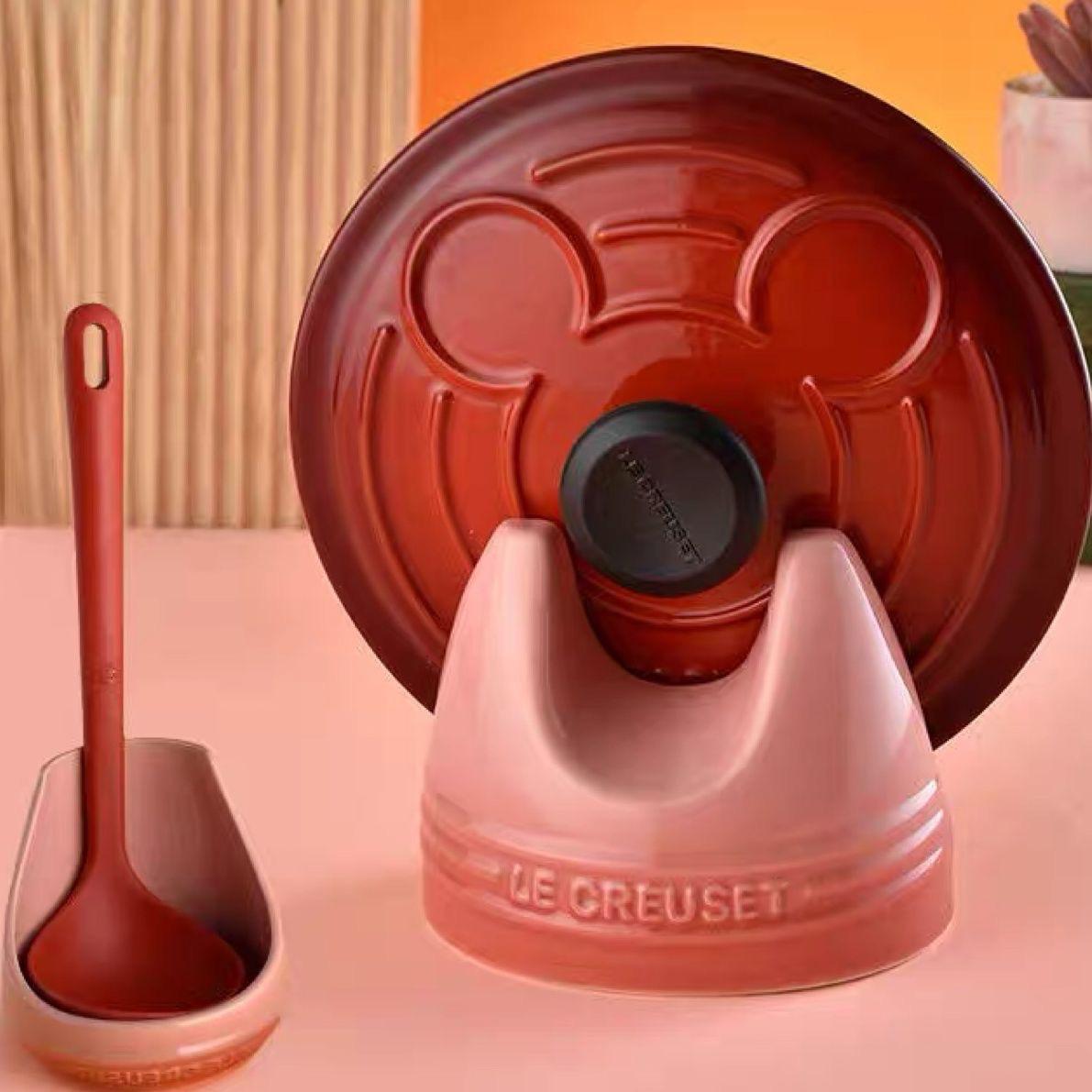 Le Creuset Pan Lid Stand